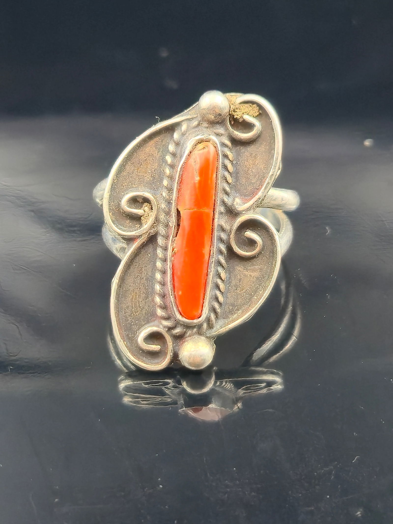 Vintage Navajo Sterling Silver Spiny Oyster Ring, Sz 7, 4.7g (1 of 5)