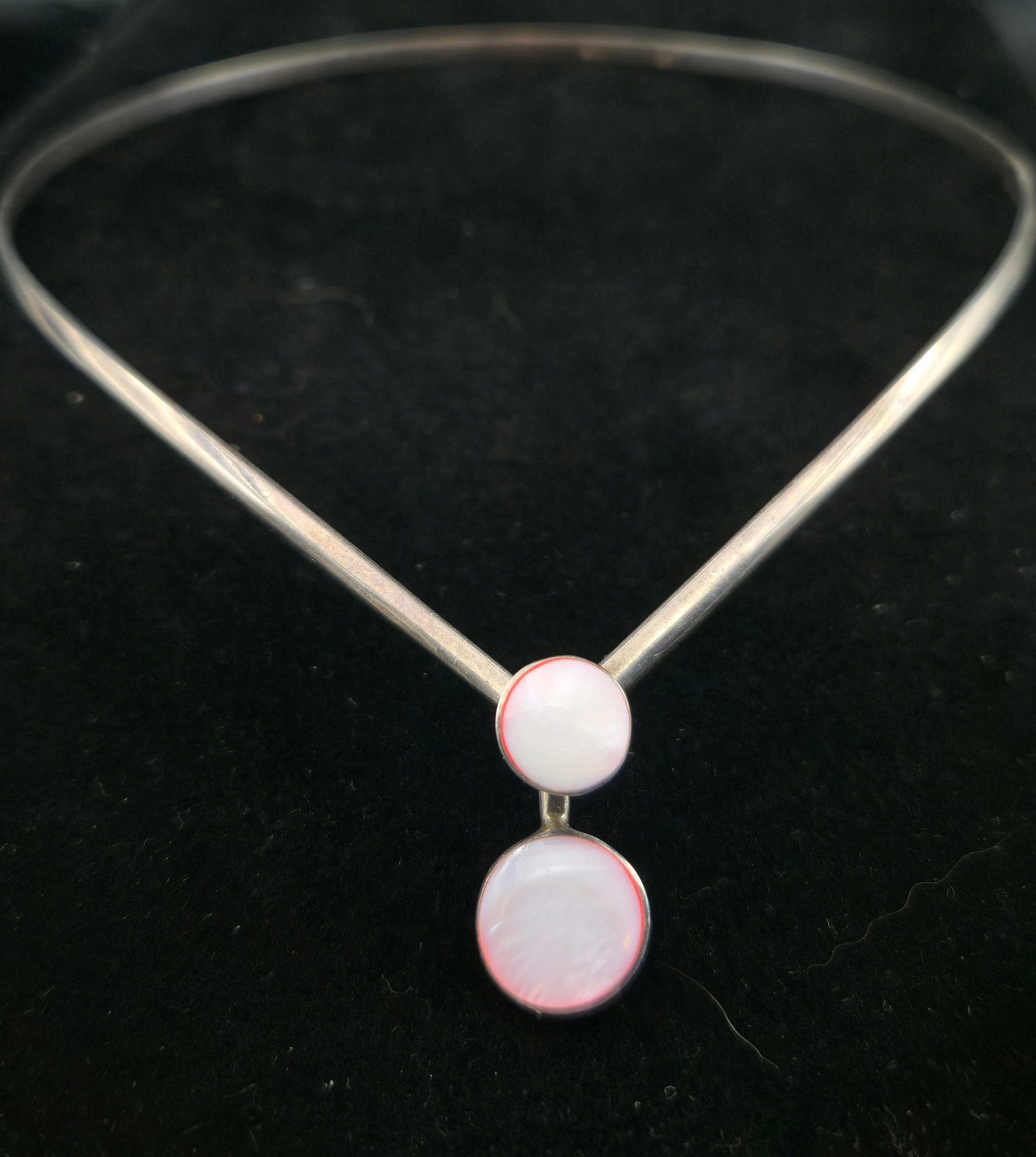 Modernist Sterling Silver Collar Necklace w/ Pink Shell Inlay, 23.7g (1 of 9)