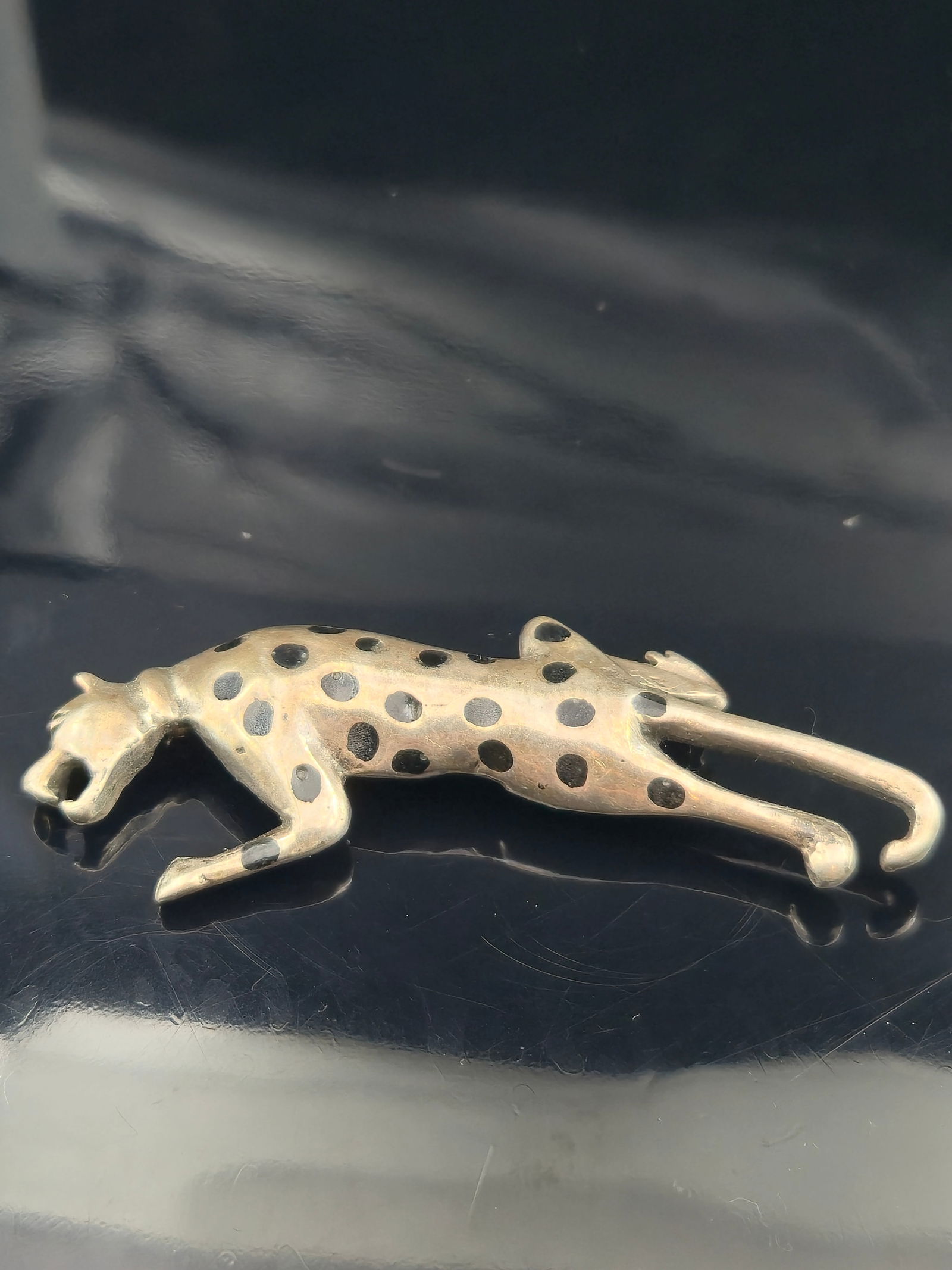 Taxco Sterling Silver Jaguar Brooch with Enamel Spots, 18g (1 of 7)