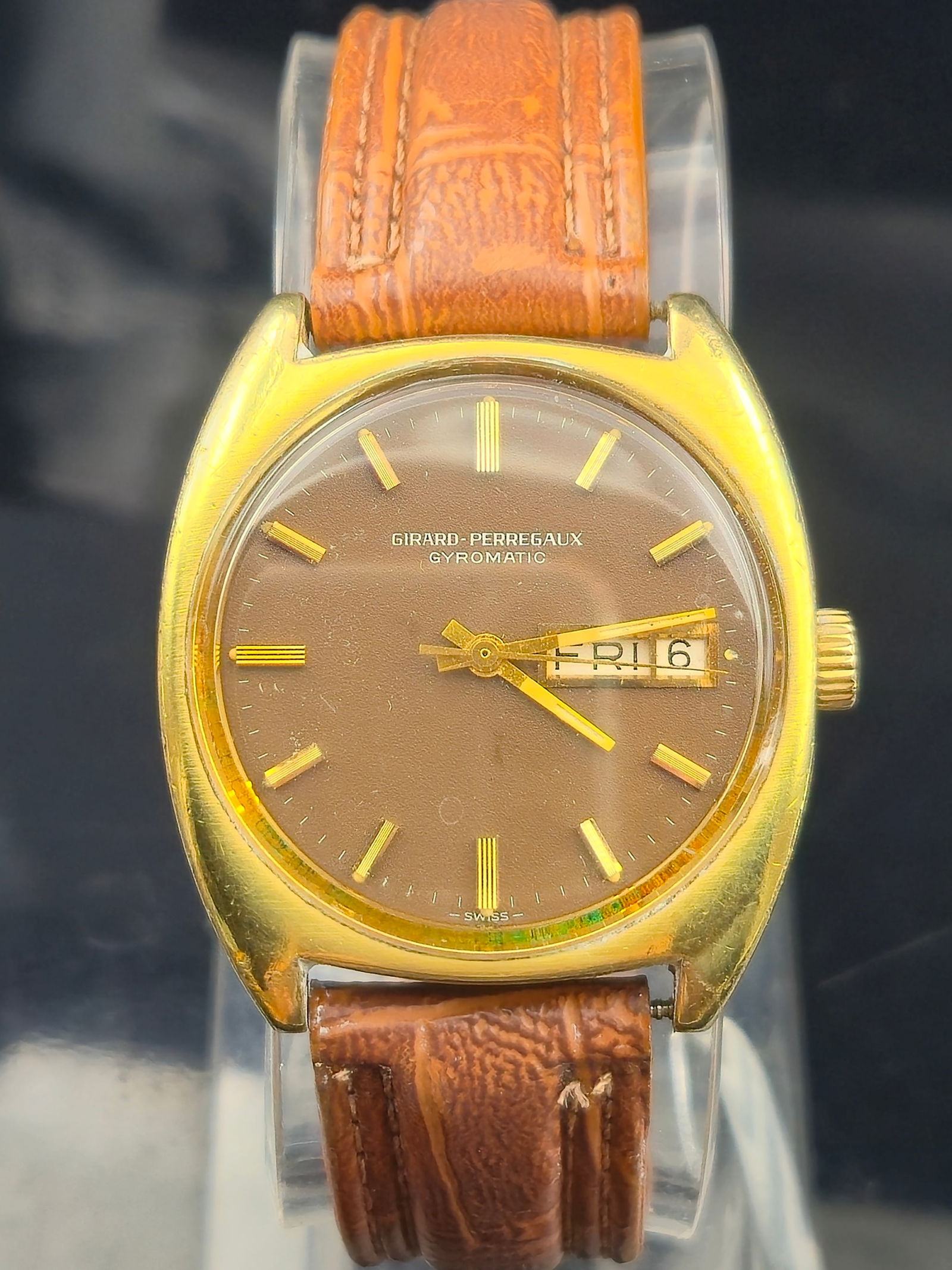 1974 Girard-Perregaux Gyromatic Day-Date 25 Yr Service Award Watch (1 of 10)