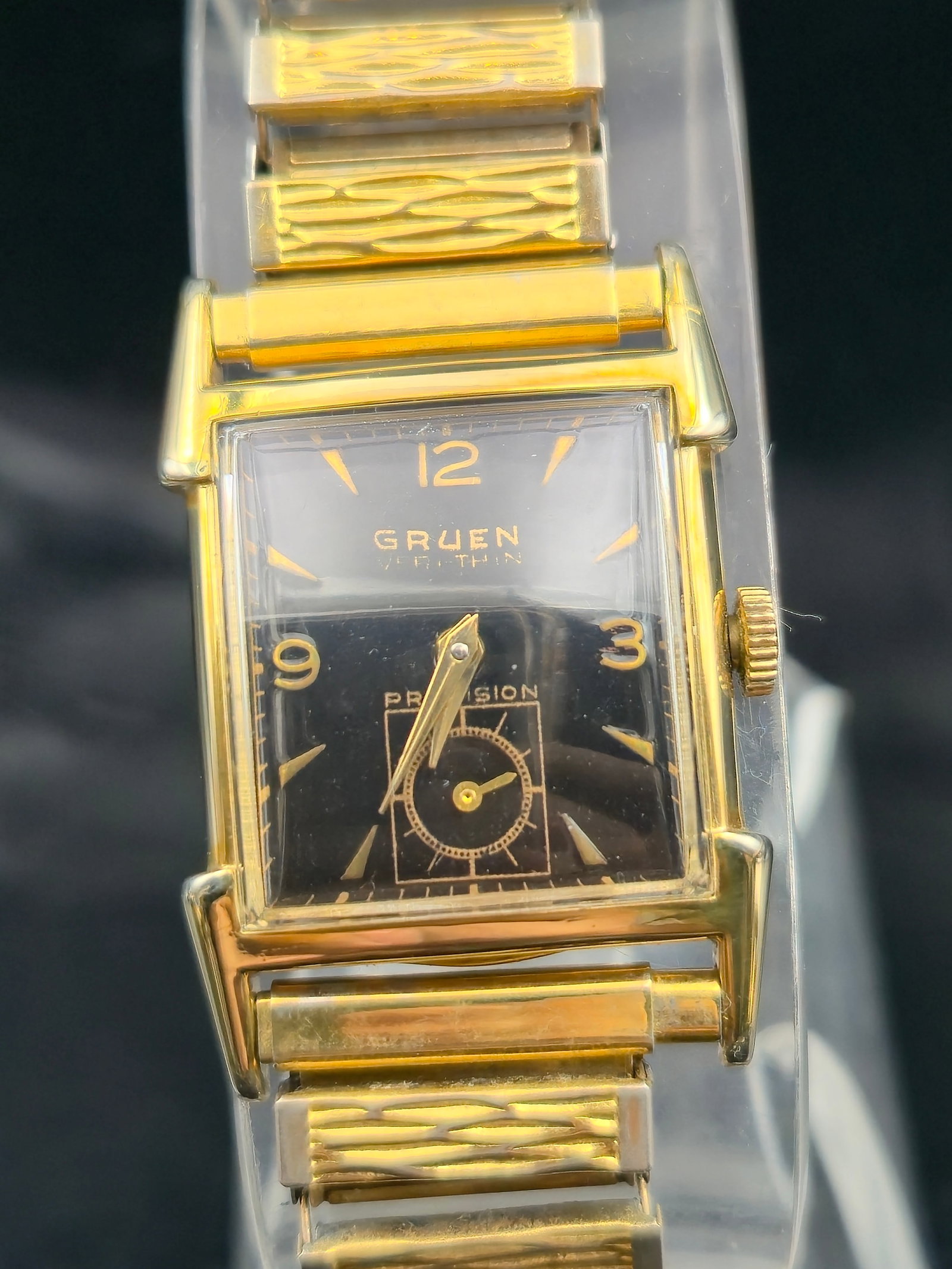 Gruen Veri-Thin Precision 435-672 Black Dial 10K GF Rectangular Watch (1 of 10)