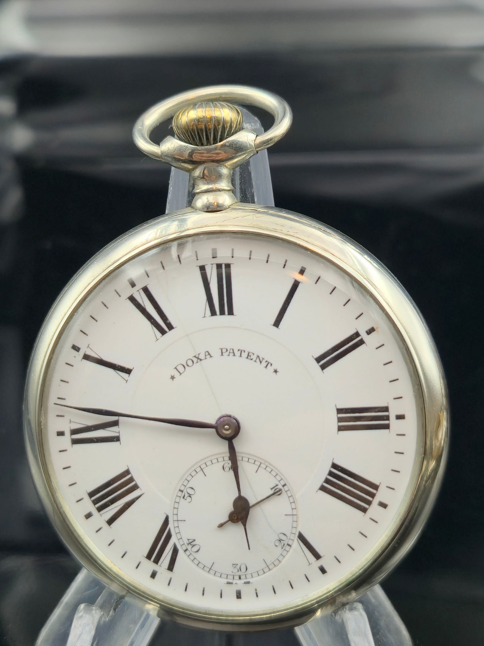 Early 1900s Doxa Patent 15J Pocket Watch Medal Awards Case (1 of 10)