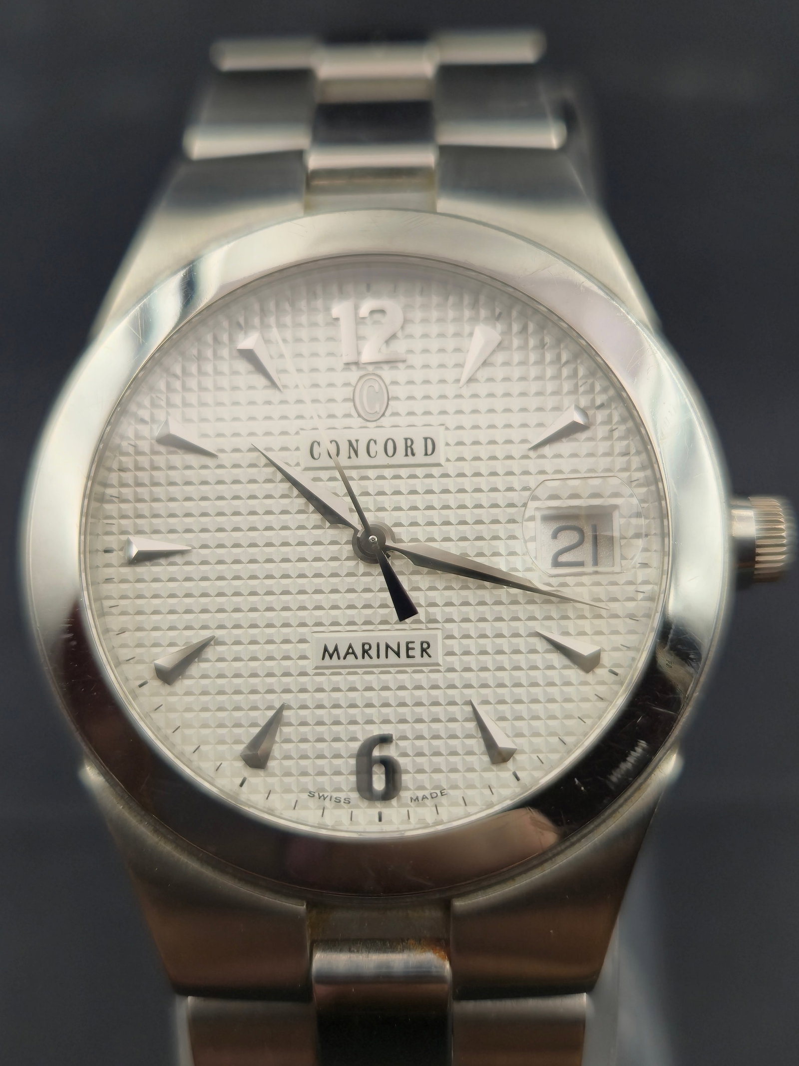 Concord Mariner Stainless Steel Quartz Watch w/ Extra Links (1 of 10)