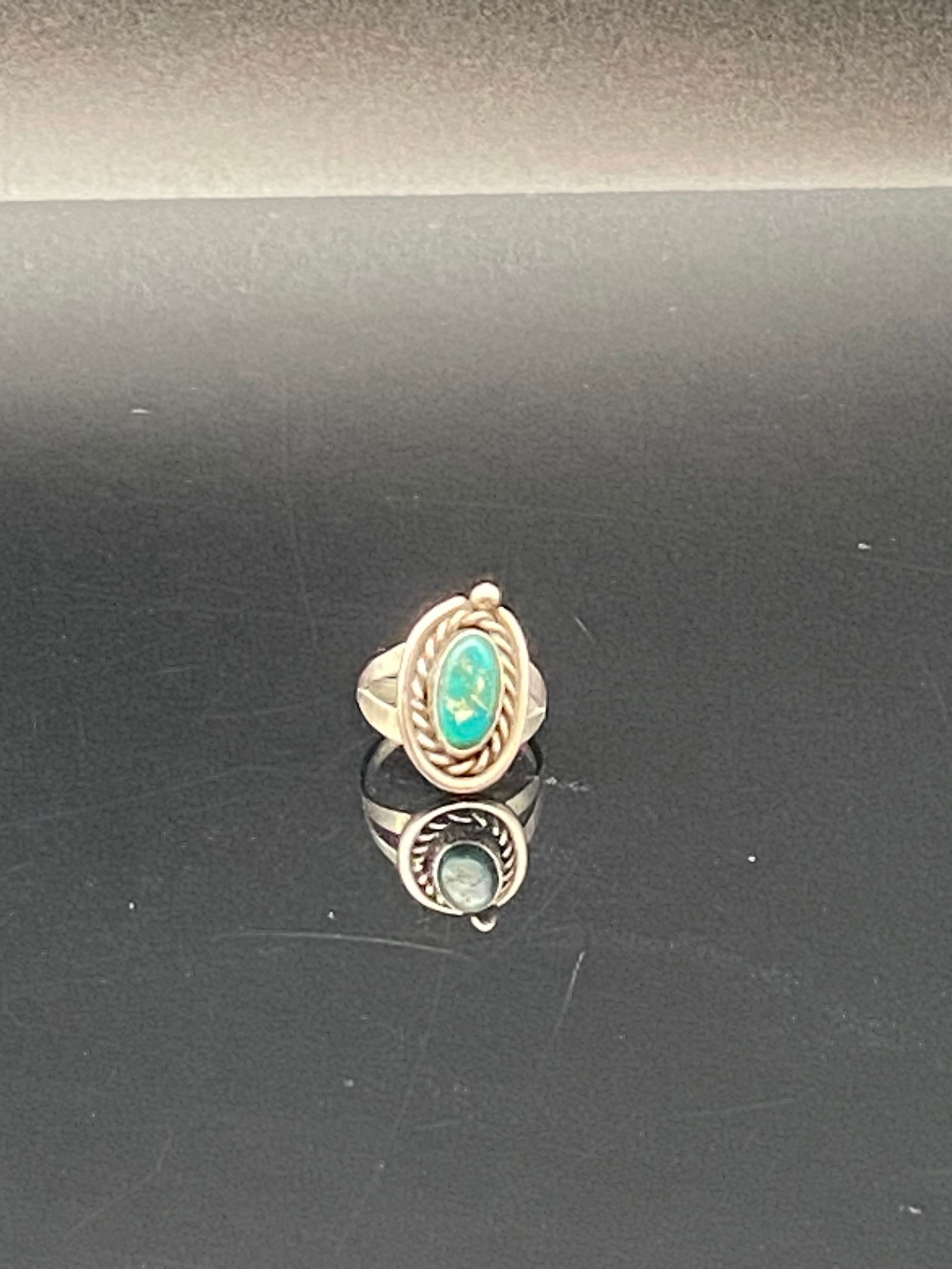 Vintage Sterling Silver Oval Turquoise Ring (1 of 5)