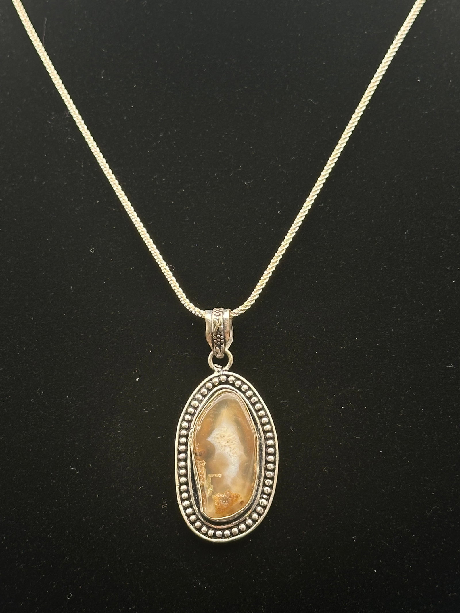 Sterling Silver Agate Pendant Necklace, 9g (1 of 8)