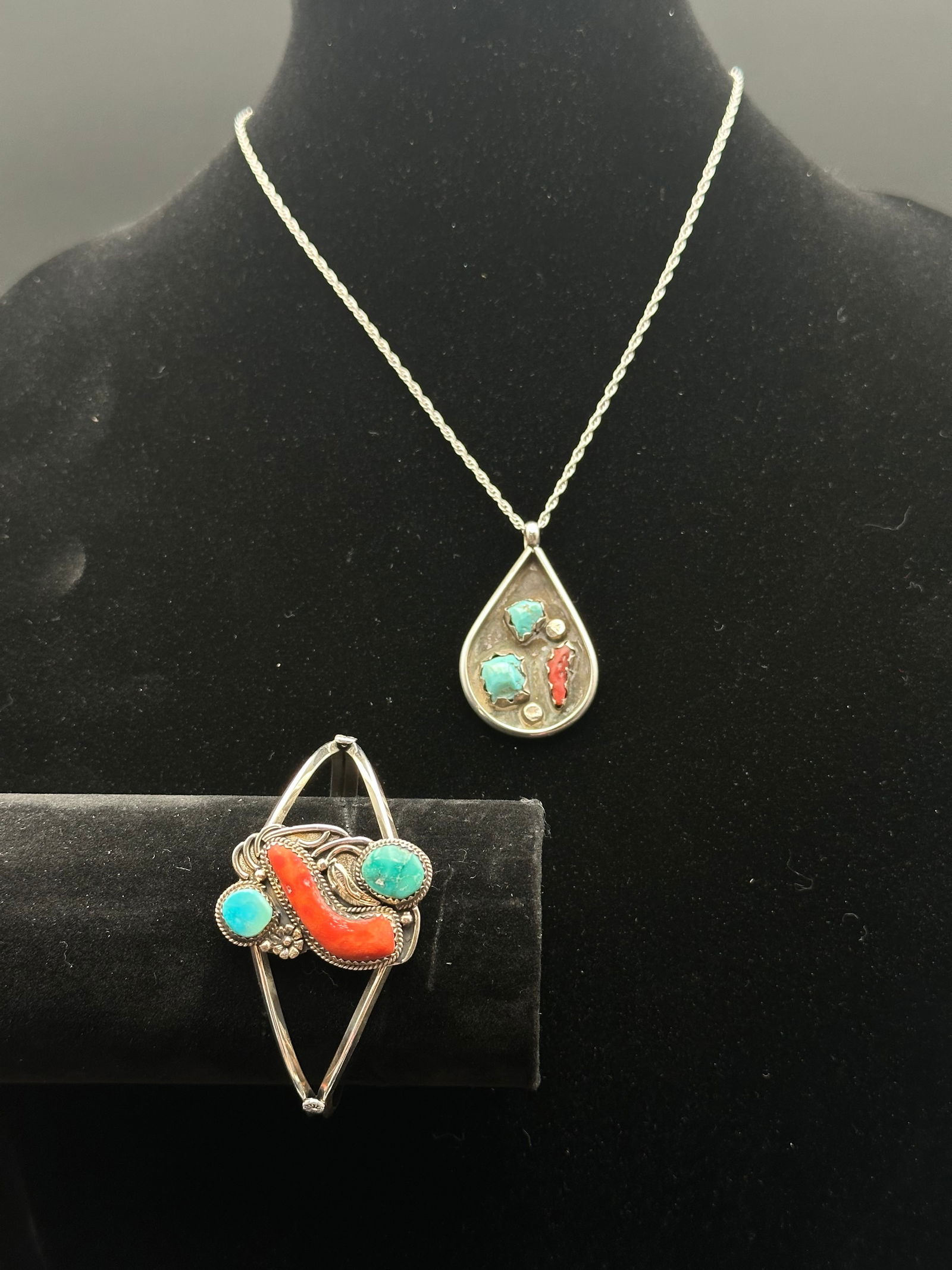 Navajo Sterling Silver Turquoise & Coral Bracelet and Pendant Necklace Set, 31.5g (1 of 11)