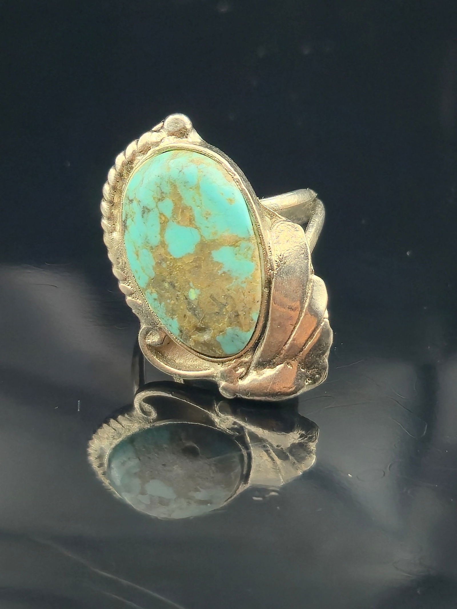 Native American Sterling Silver Turquoise Ring Size 6.25 Oval Cabochon Leaf & Rope Design 6.6g (1 of 6)