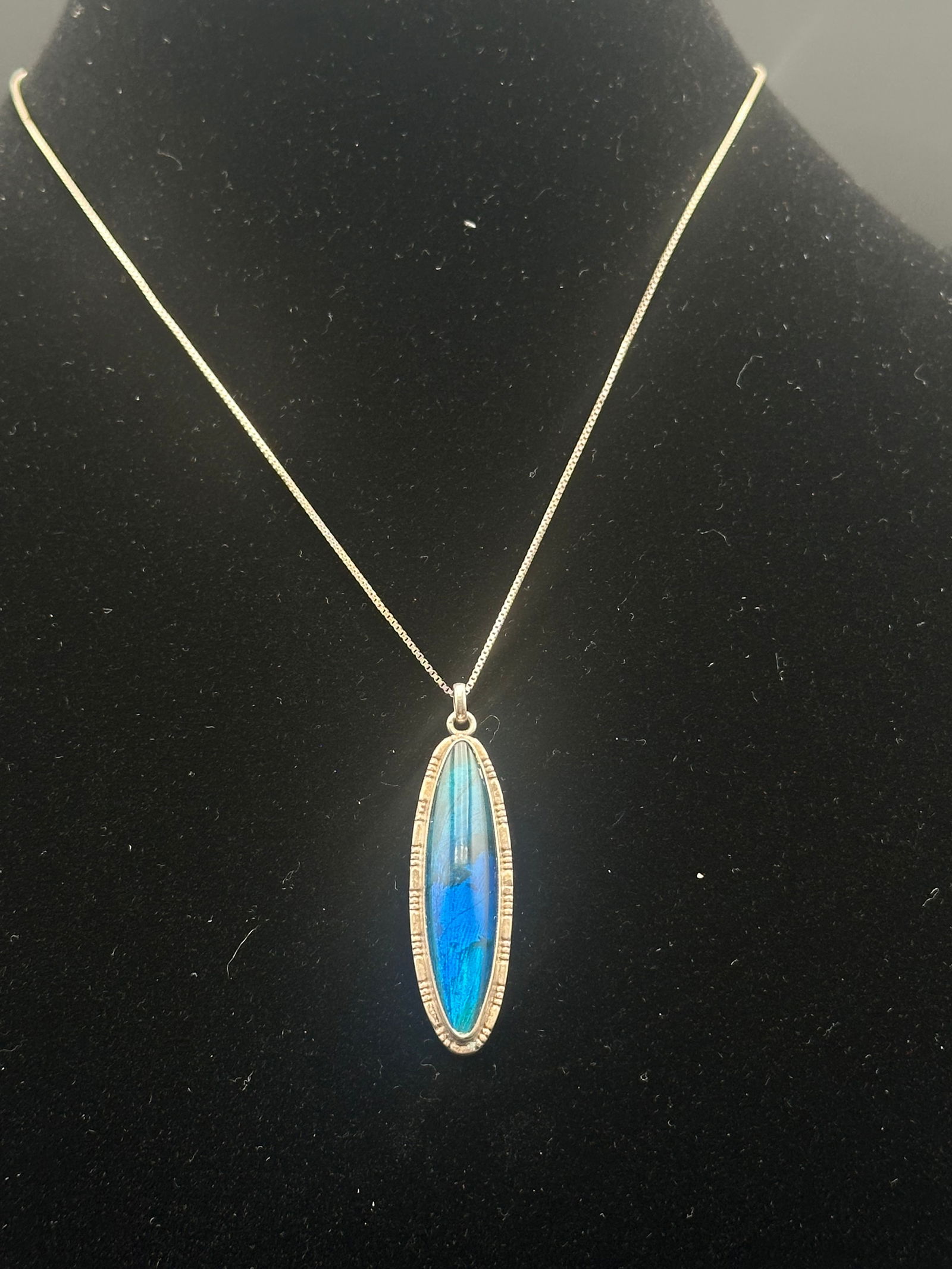 Vintage Sterling Silver & Blue Morpho Butterfly Wing Pendant Necklace, 8g (1 of 7)