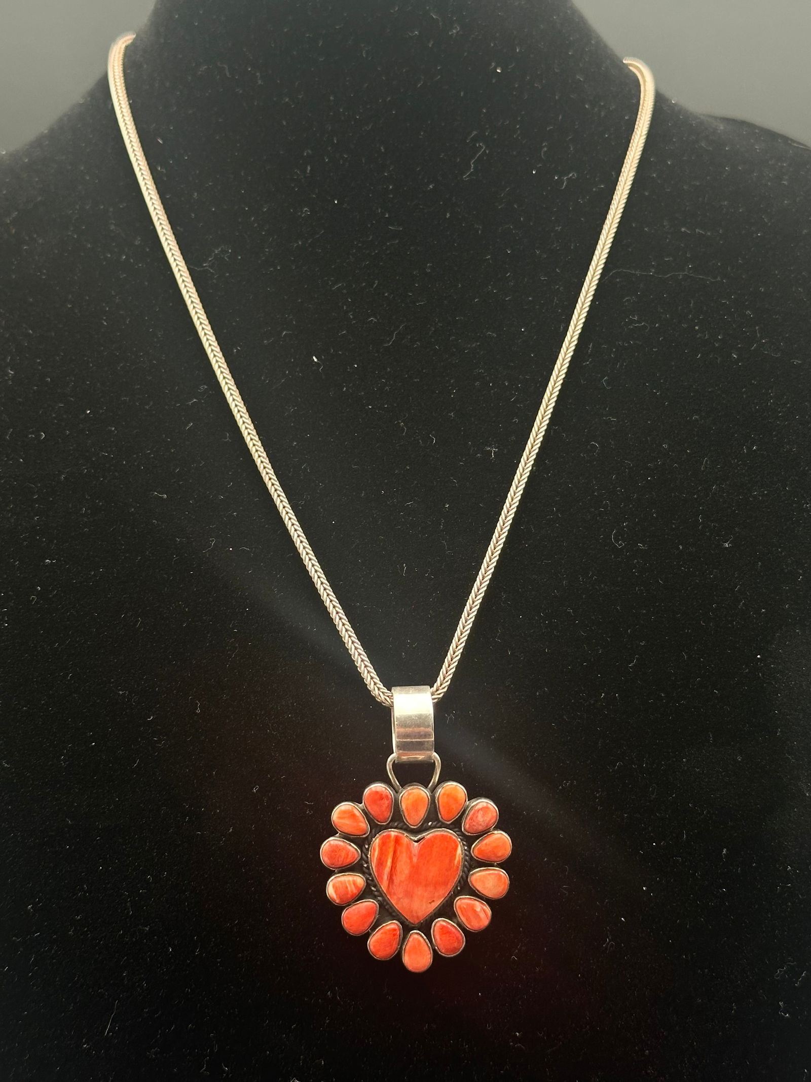 Dan Dodson Sterling Silver & Spiny Oyster Heart Pendant Necklace, 45.8g (1 of 8)