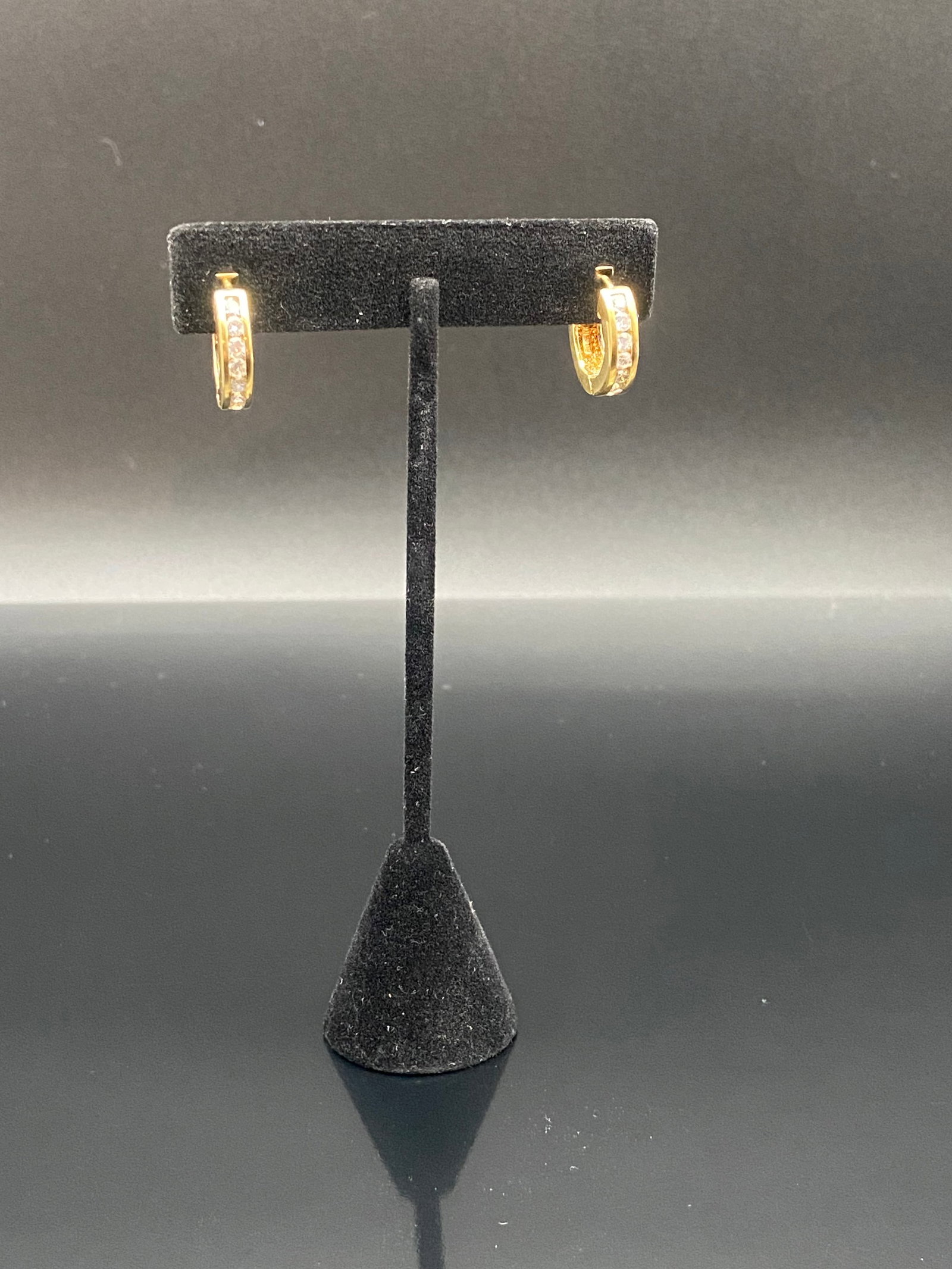 Vintage Gold-Tone Hoop Earrings with Channel Set Crystals (1 of 8)