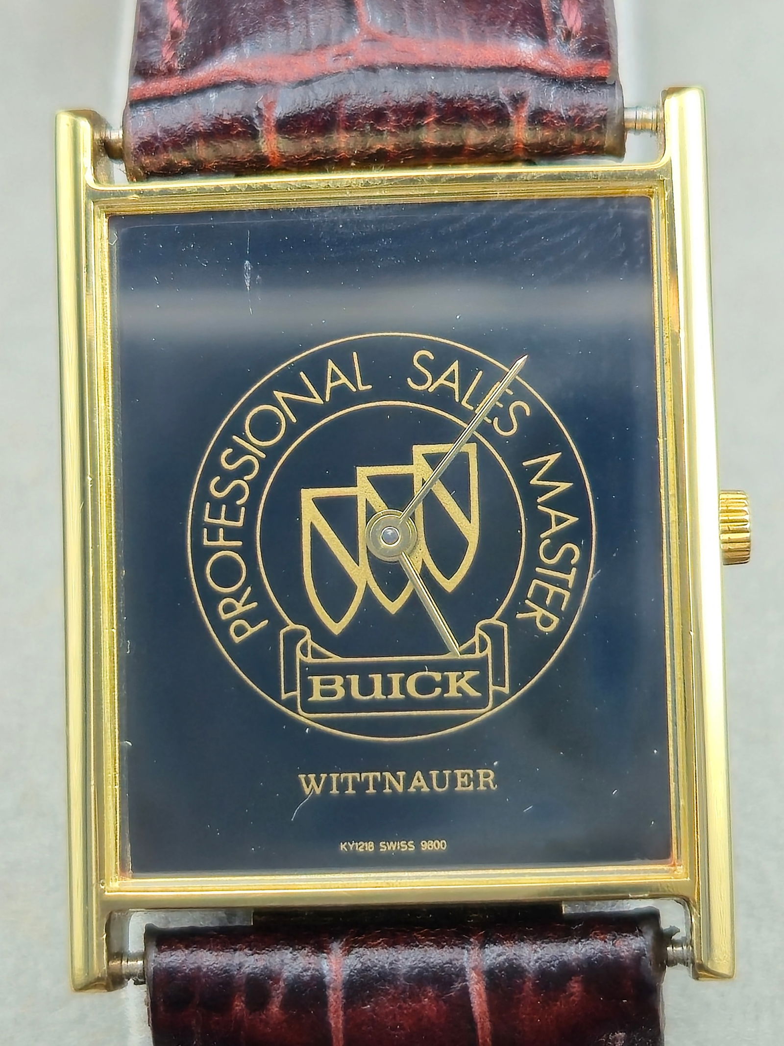 1980s Wittnauer Buick Professional Sales Master Quartz Watch 29mm w/ Box & Papers Running (1 of 10)