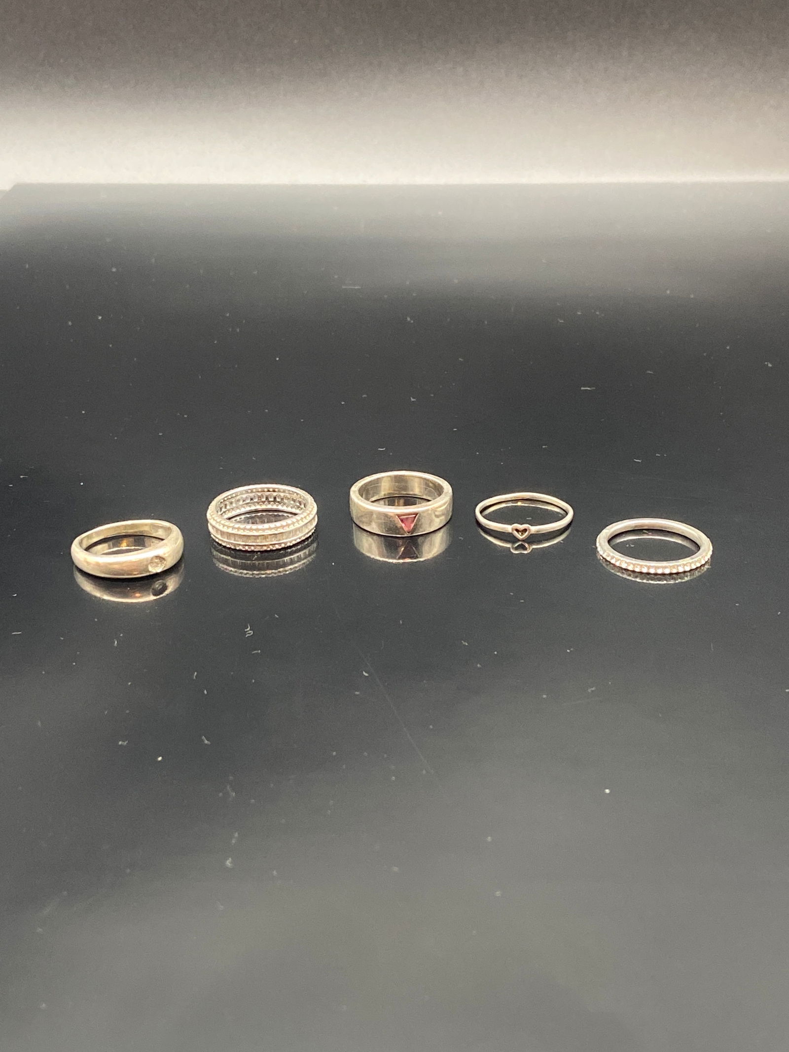 Lot of Five Sterling Silver Rings – Mixed Band Styles (1 of 15)