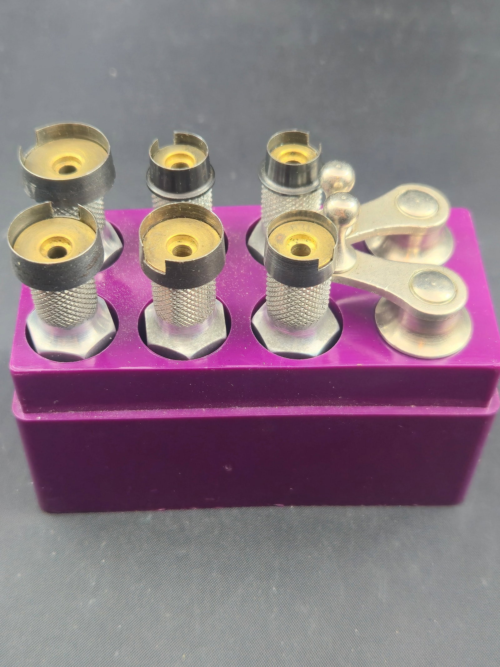 Vintage Watch-Craft Pocket Mainspring Winder Set with Box: Vintage Watch-Craft Pocket Mainspring Winders in original purple storage case, complete with multiple winding drums and winding tool. These sets were an essential bench tool for watchmakers, used to s