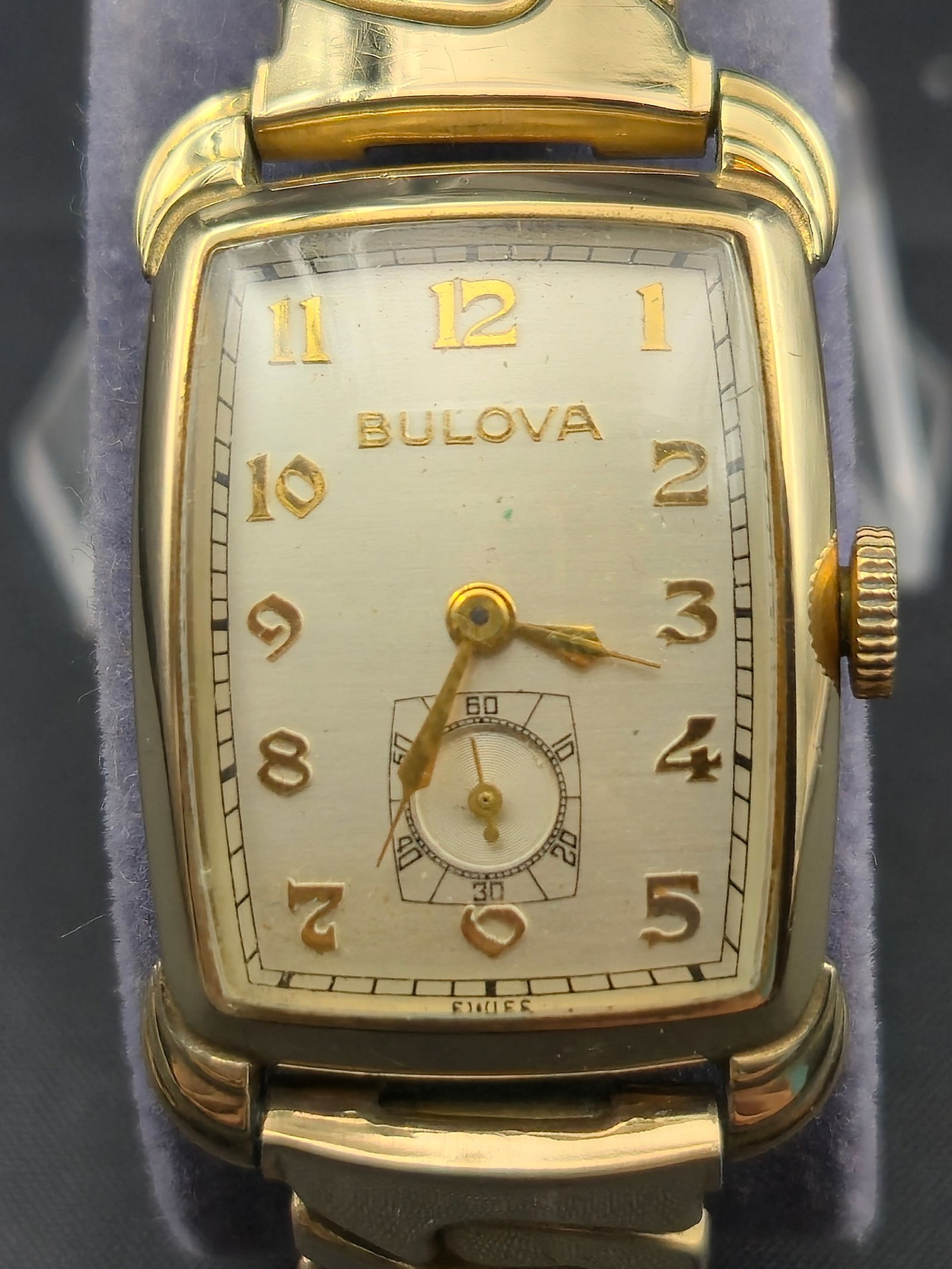 1950s Bulova 10K GF 17J Manual Wind Tank-Style Watch w/ Finesse 10K GF Bracelet (1 of 9)