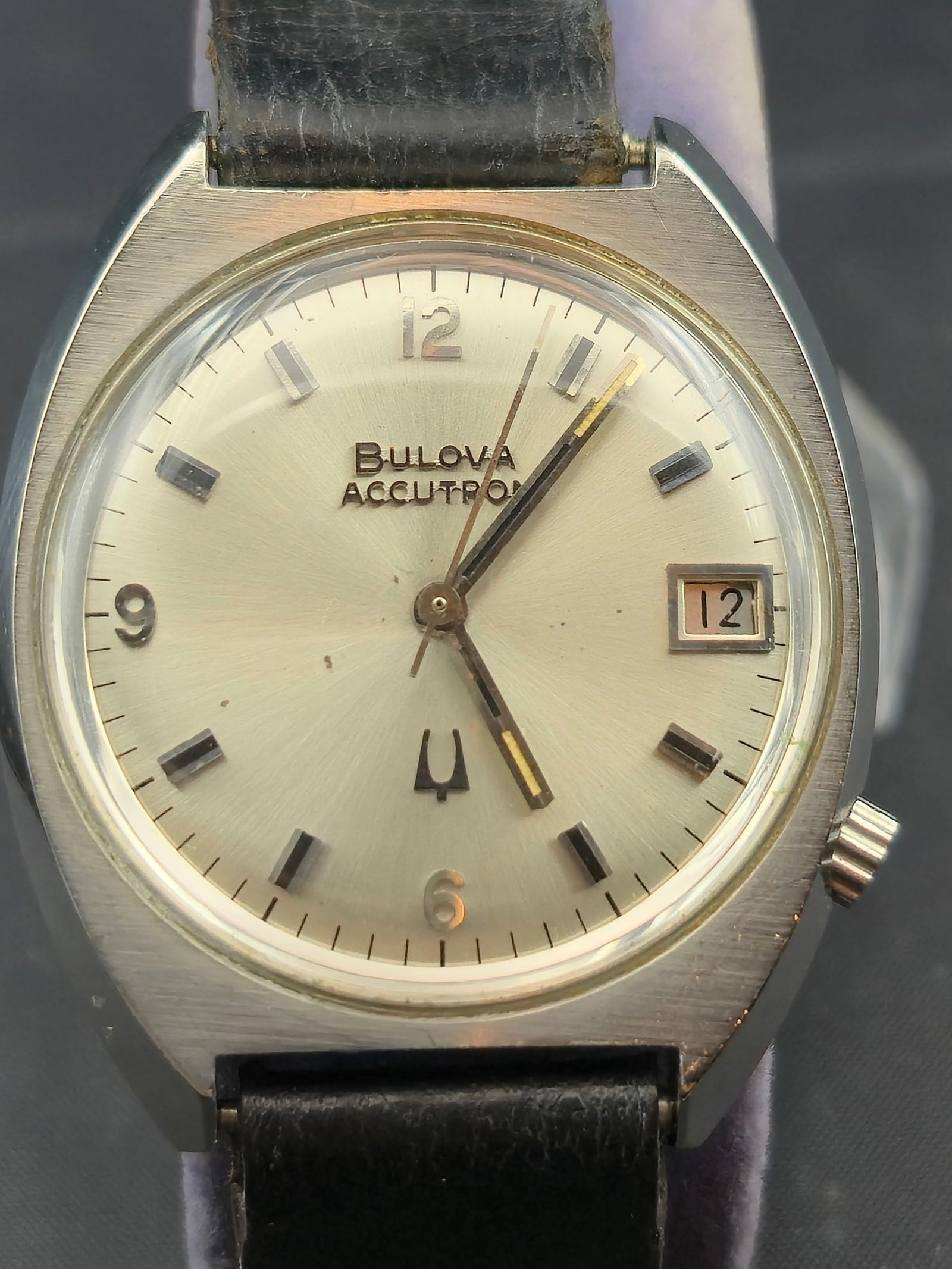 1974 Bulova Accutron 218 Tuning Fork Wristwatch 35mm Stainless Steel Date, Running (1 of 8)