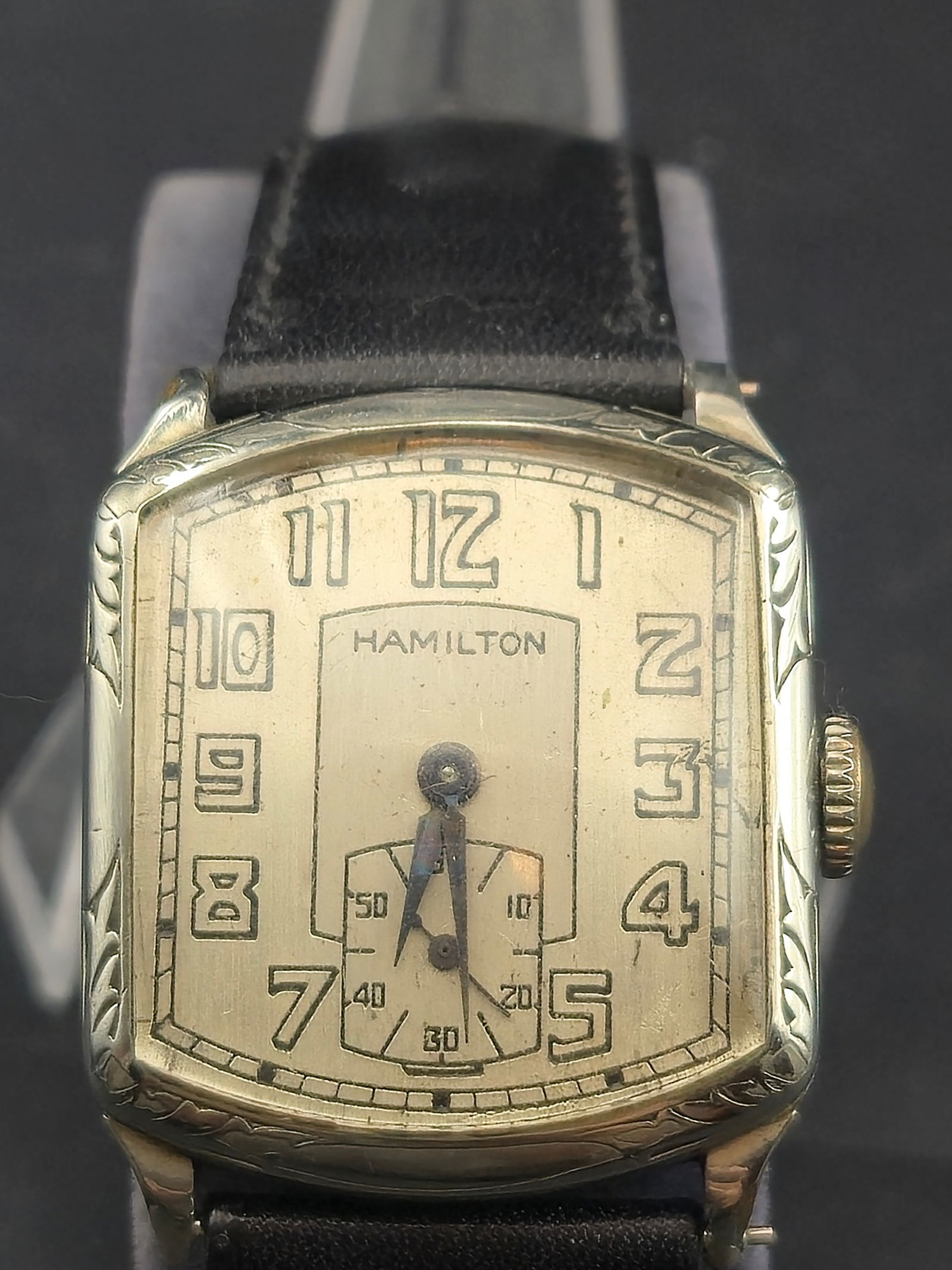 1939 Hamilton Wilshire 14K White GF 17J Manual Wind Tonneau Wristwatch w/ Engraved Case – Running (1 of 10)