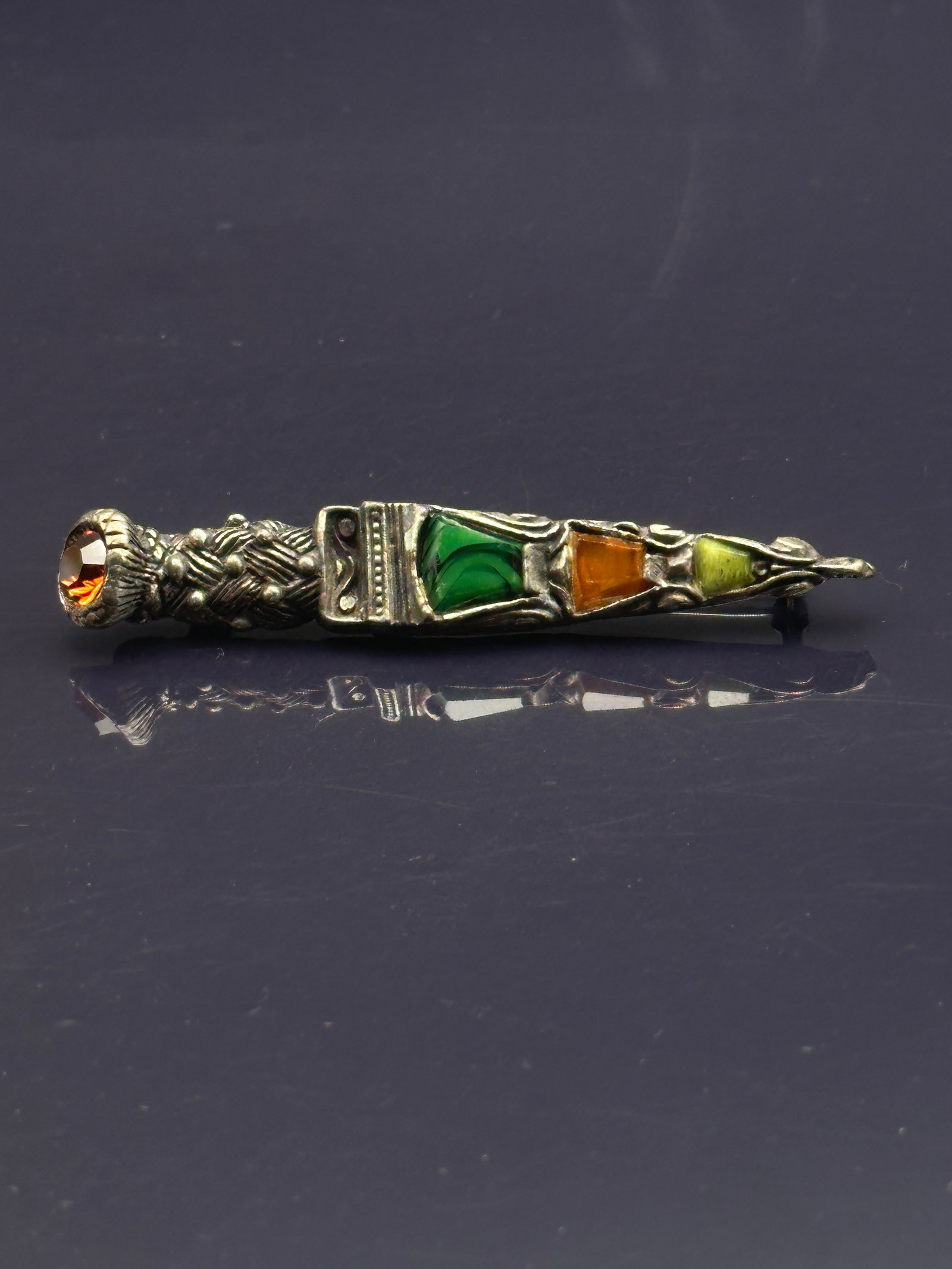 Vintage Miracle Scottish Dirk/Thistle Brooch with Agate Glass Inlay – c.1940s (1 of 8)
