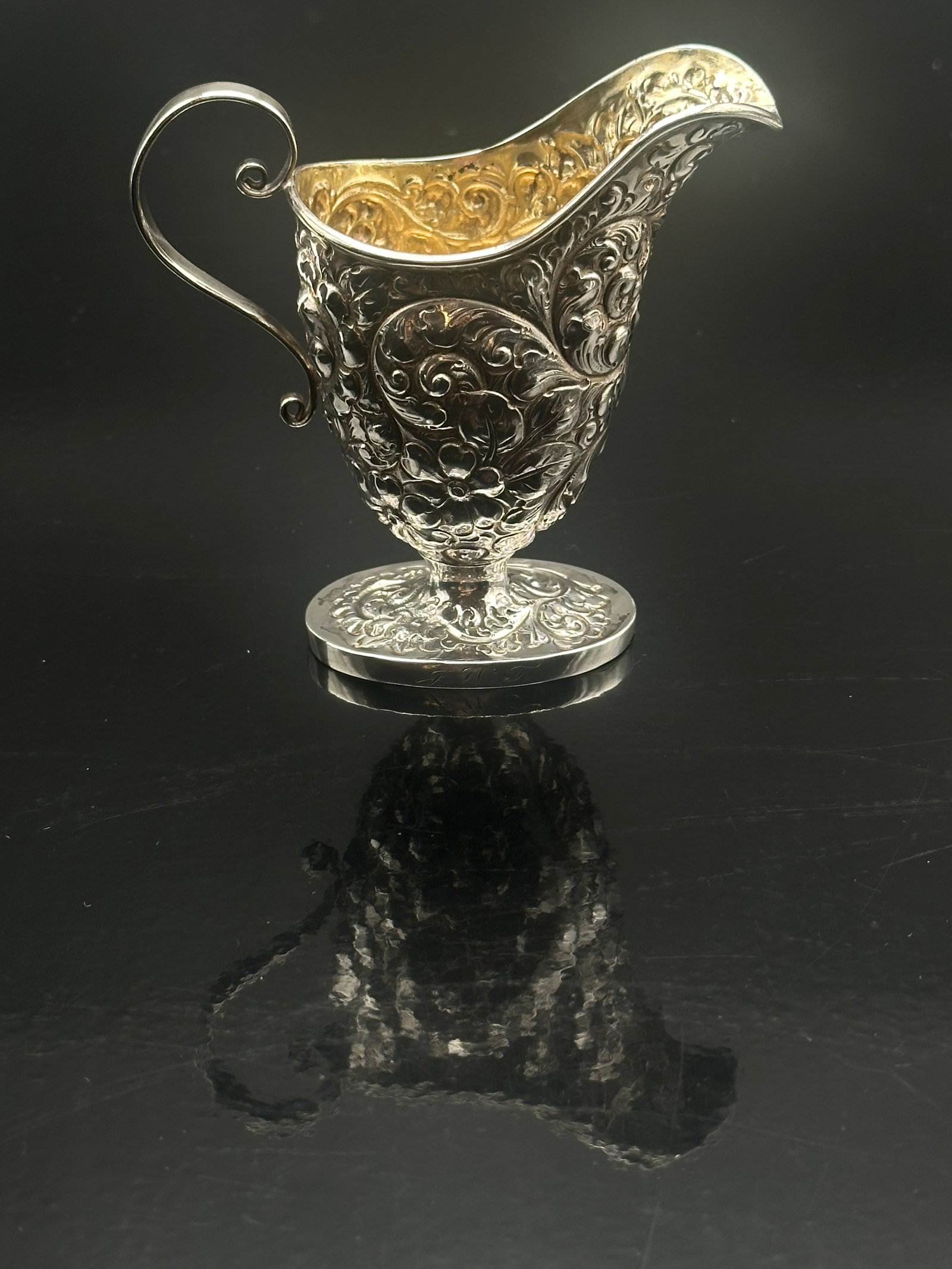 Antique Sterling Silver Repousse Creamer – Howard & Co., New York, c.1897, 118.5g (1 of 8)