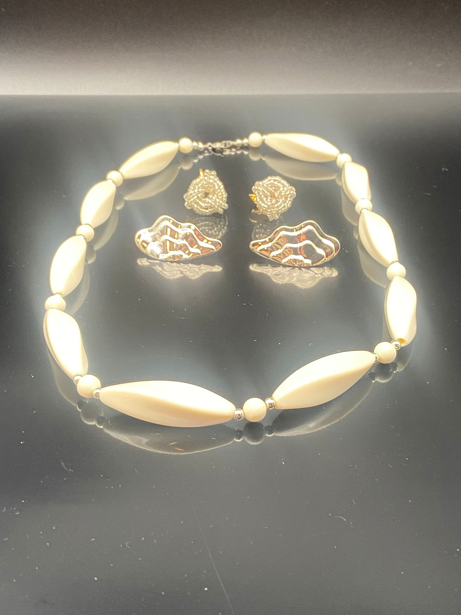 Vintage Avon Jewelry Lot – Ivory Bead Necklace + Cluster & Abstract Earrings (1 of 9)