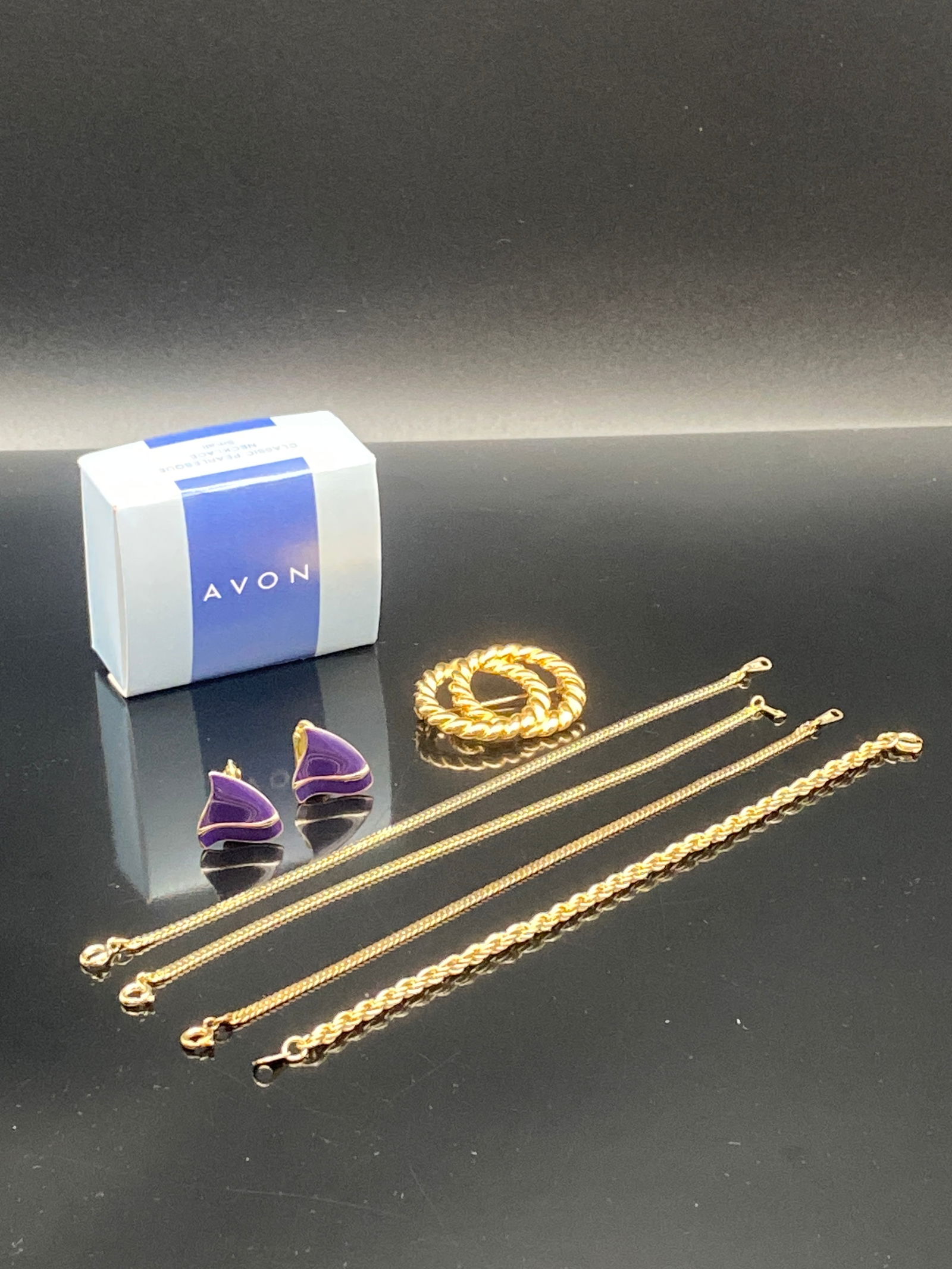Lot of Vintage Avon Jewelry – 4 Gold-Tone Bracelets, Purple Enamel Earrings & Twisted Rope Brooch (1 of 9)