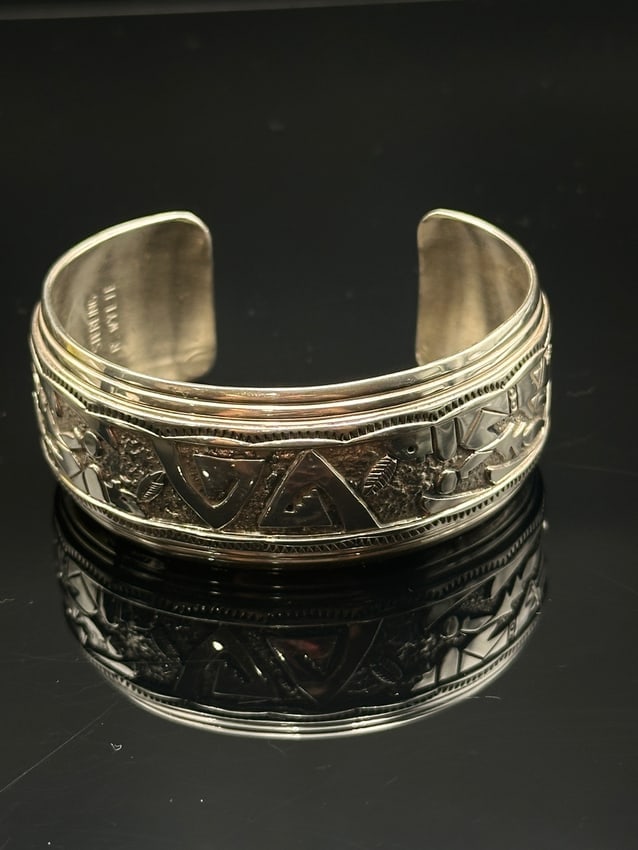Vintage Mexican Sterling Silver Hand-Etched Cuff Bracelet (1 of 9)
