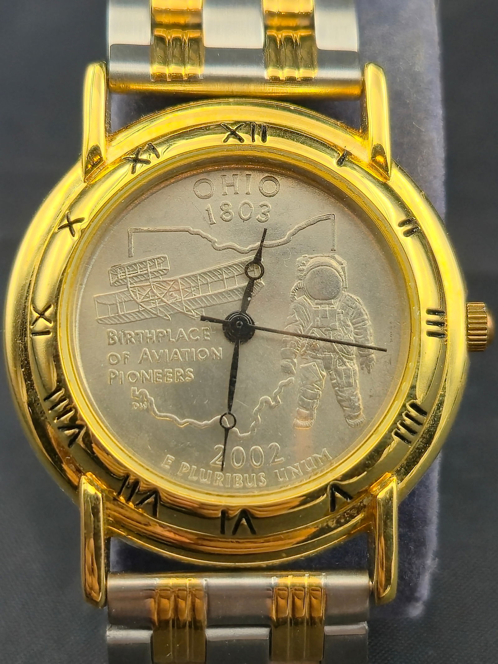 2002 Ohio State Quarter Commemorative Quartz Wristwatch – 33mm (1 of 8)