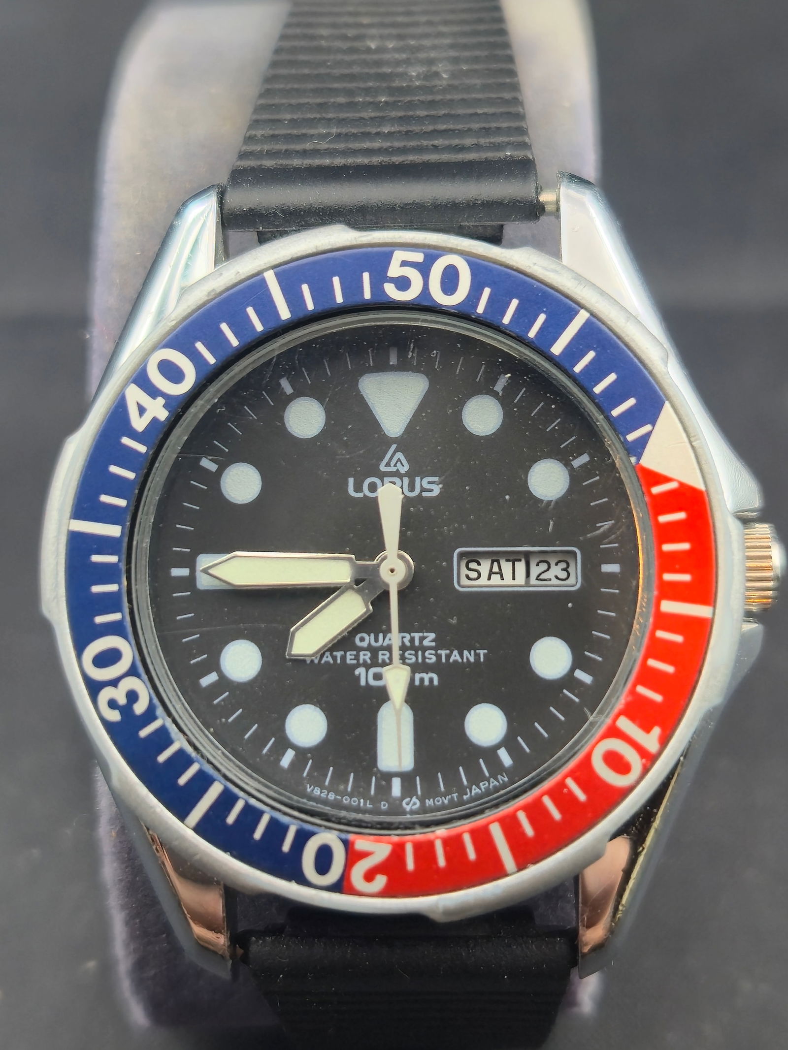 1990s Lorus Pepsi Diver Quartz 30mm V828-001L NOS w/ Box Running (1 of 8)