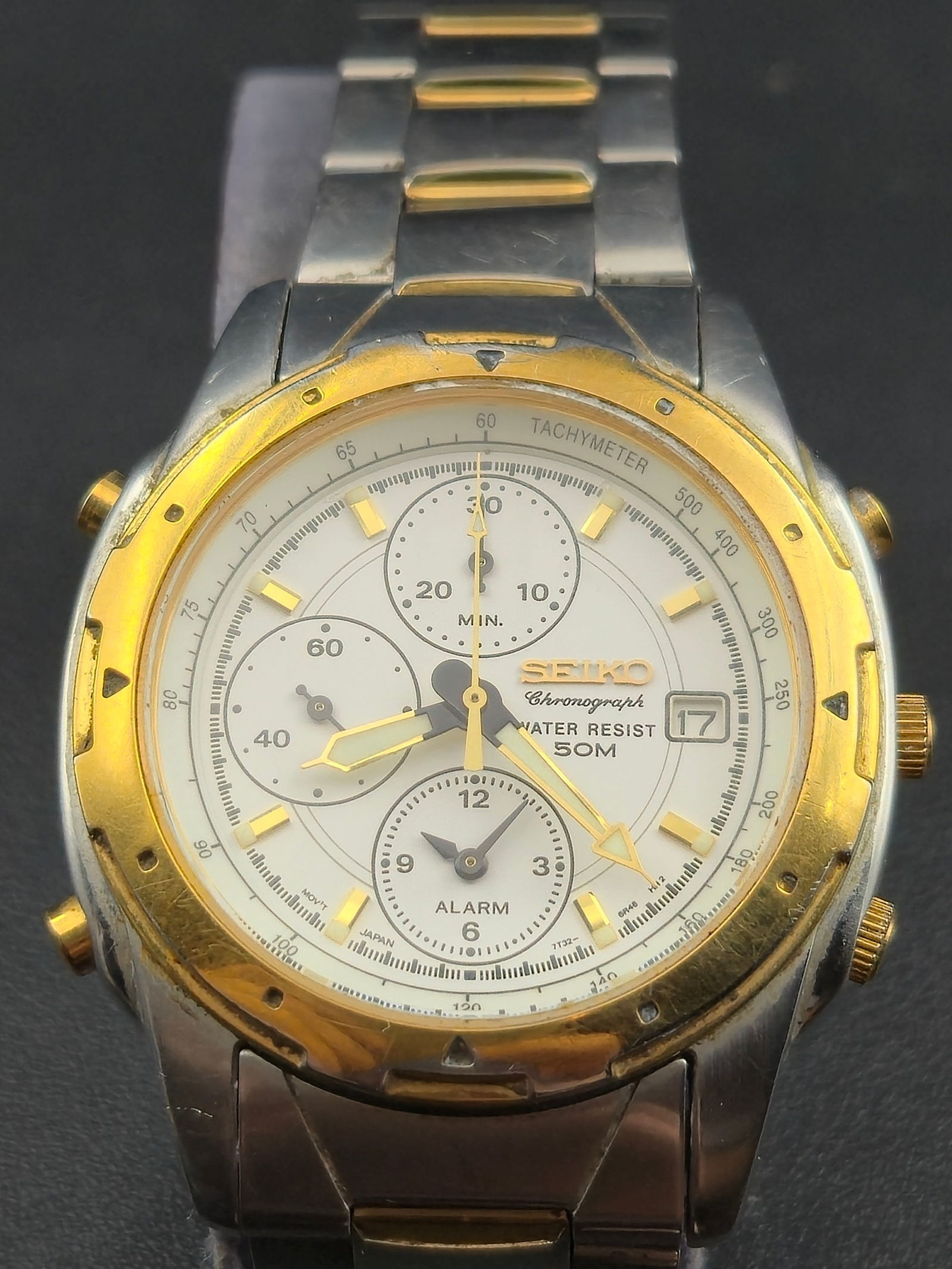 Seiko Chronograph 7T32-6M09 White Dial 39mm Two-Tone Alarm Watch, New Battery (1 of 10)