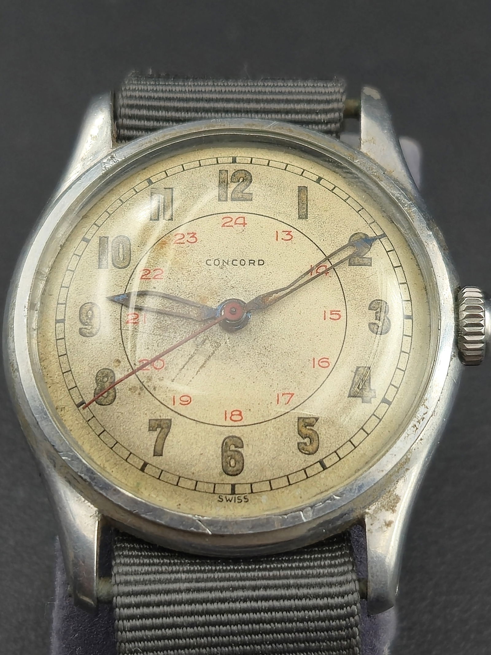 1940s Concord “Military Field Watch” Swiss 17J Cal. 241F Manual Wind 31.7mm (1 of 9)