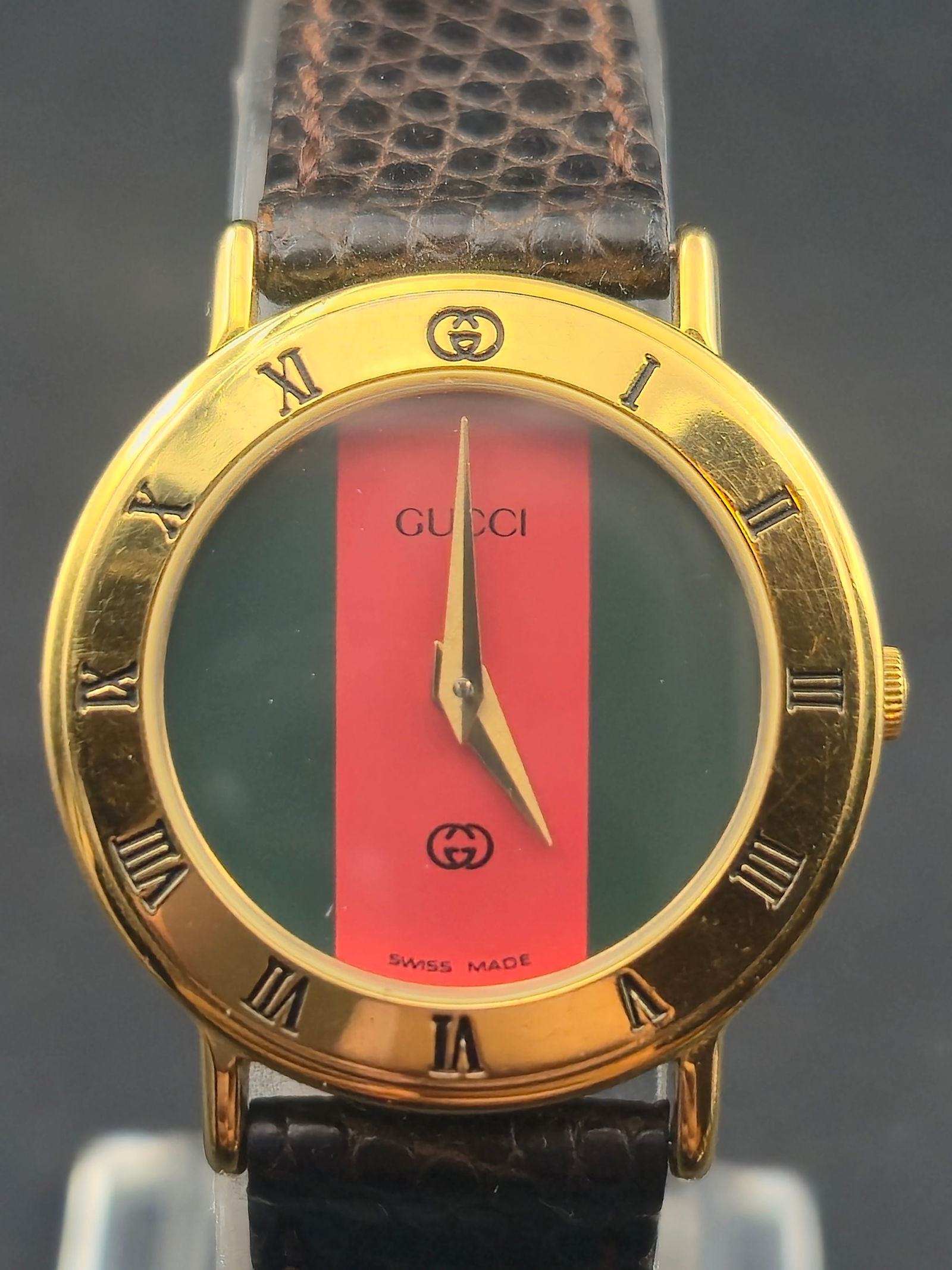 Gucci 3000L Swiss Gold-Plated Stripe Dial Quartz Watch 25.7mm (1 of 9)