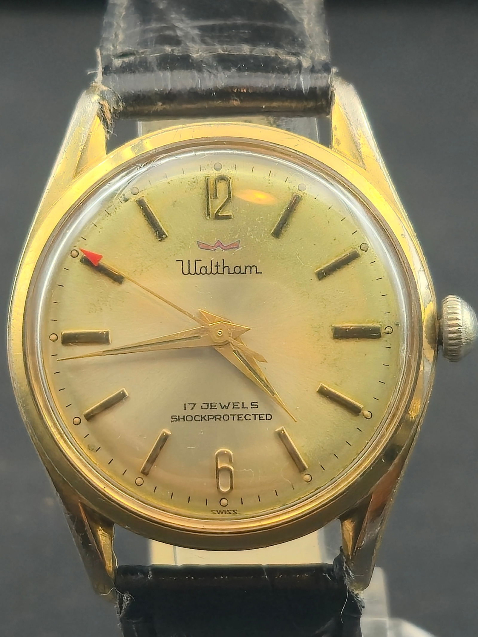 Waltham 17J Swiss Manual Wind Gold-Clad Wristwatch w/ Box & Tags (1 of 11)