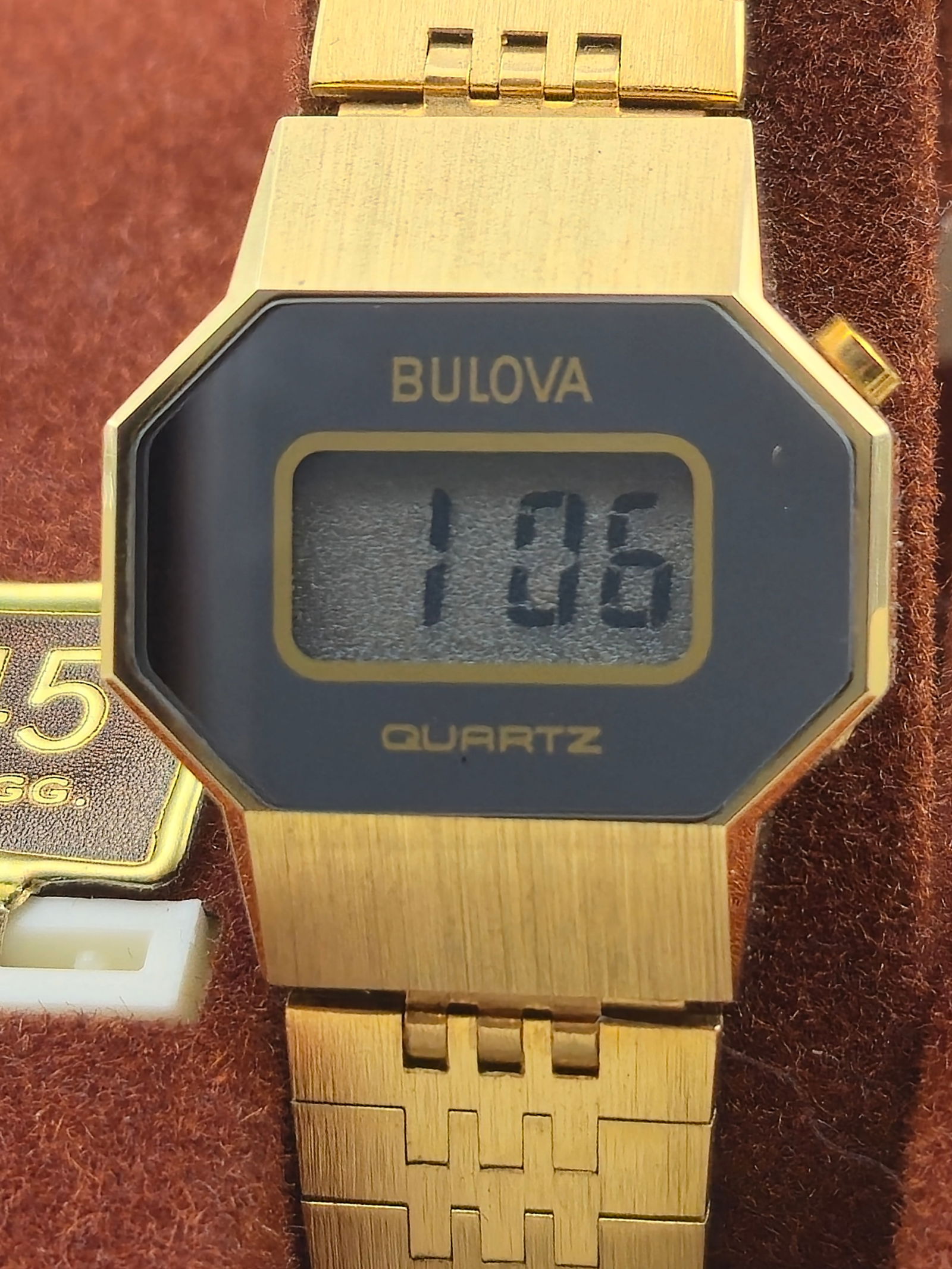 1970s Bulova Solid State LED Quartz Digital 24.6mm Gold-Tone Watch w/ Box (1 of 9)