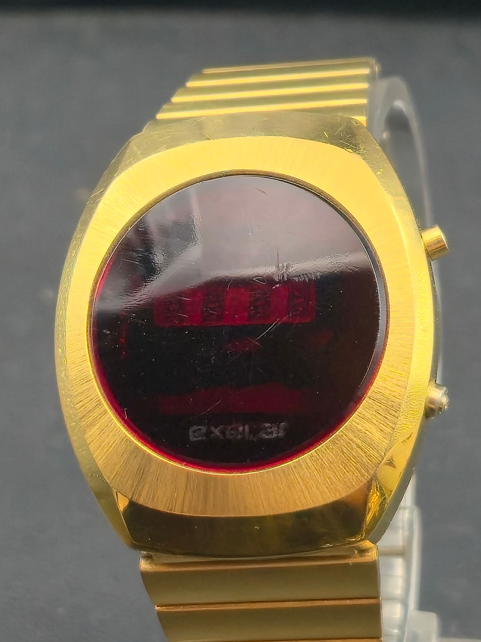 Exelar W51006 Gold-Tone LED Digital Watch (39mm, Running) (1 of 8)