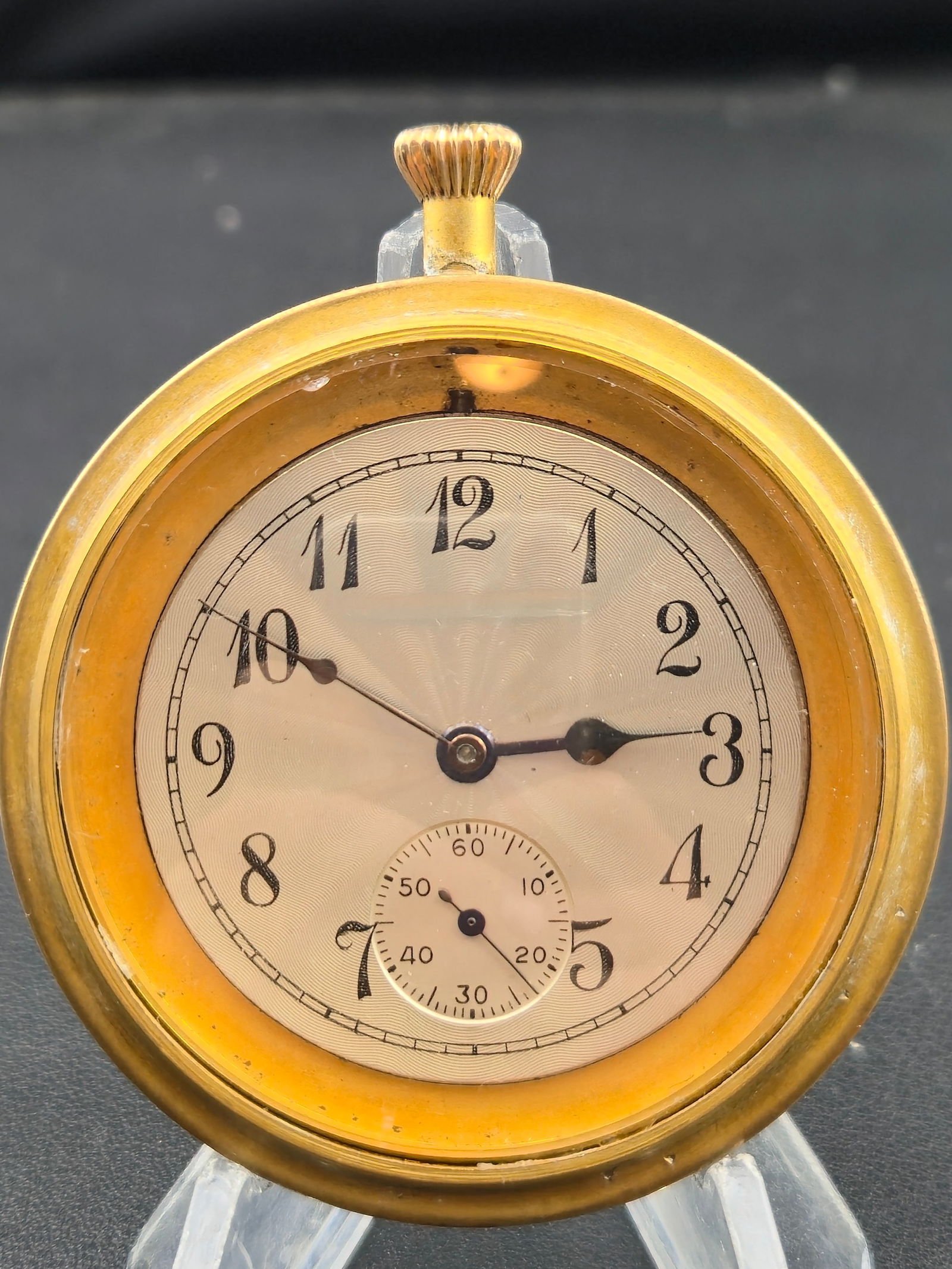 Early Knickerbocker Watch Co. 7-jewel automobile dashboard clock, produced circa 1910–1915, (1 of 6)