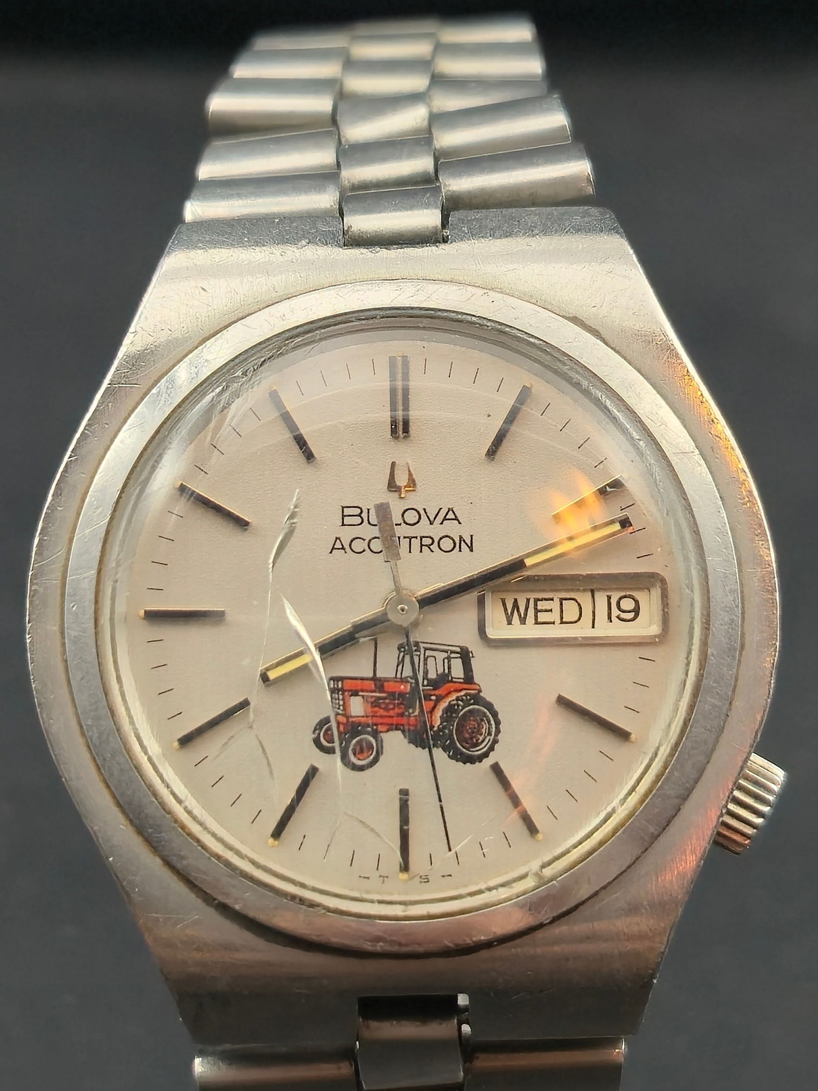 Bulova Accutron 2182 “International Harvester Tractor Dial” Project Line Watch (1976, (1 of 10)