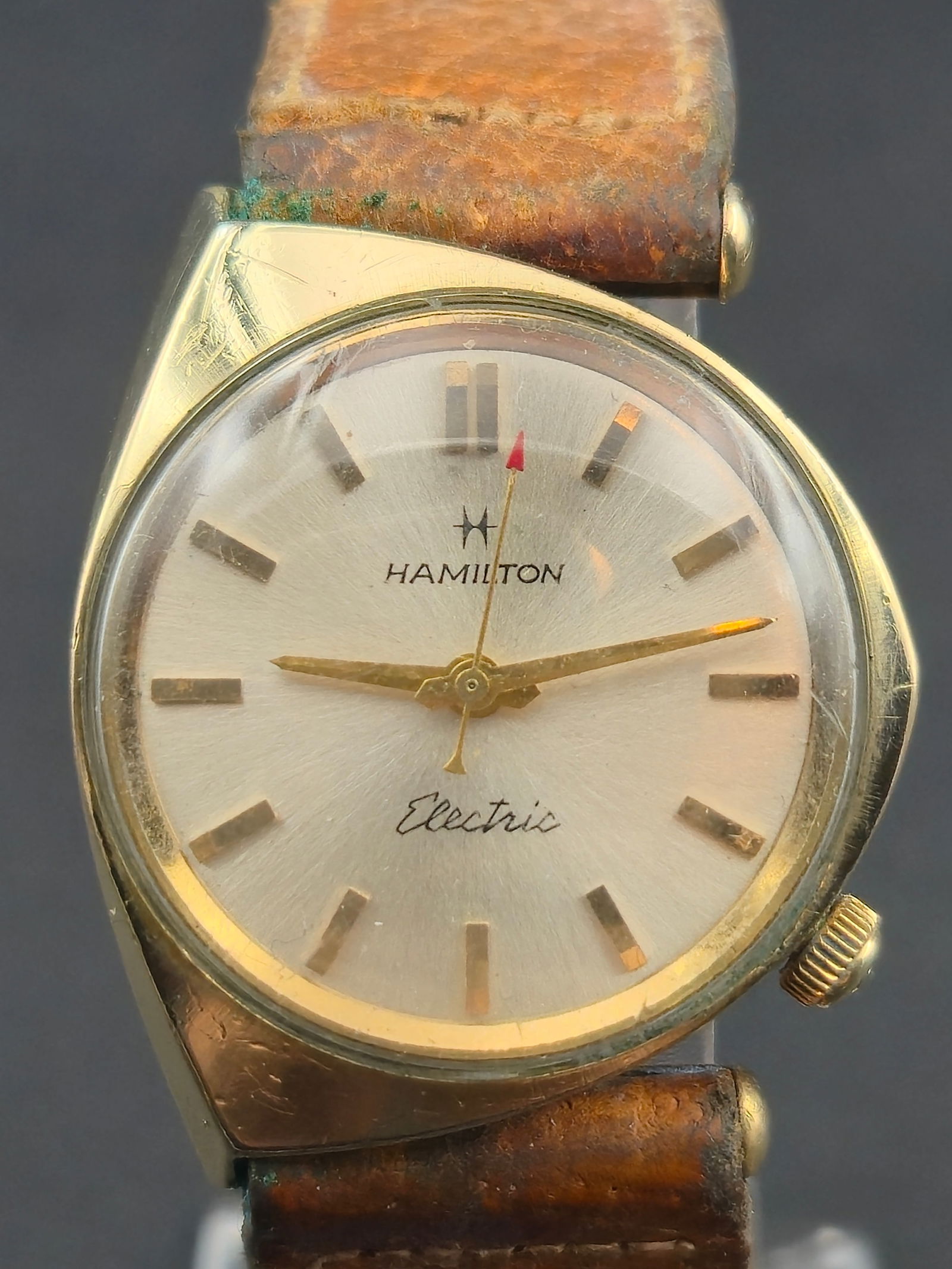1960s Hamilton Electric 30mm 10K Gold Filled Watch Cal. 505 Arrow Seconds Hand (1 of 9)