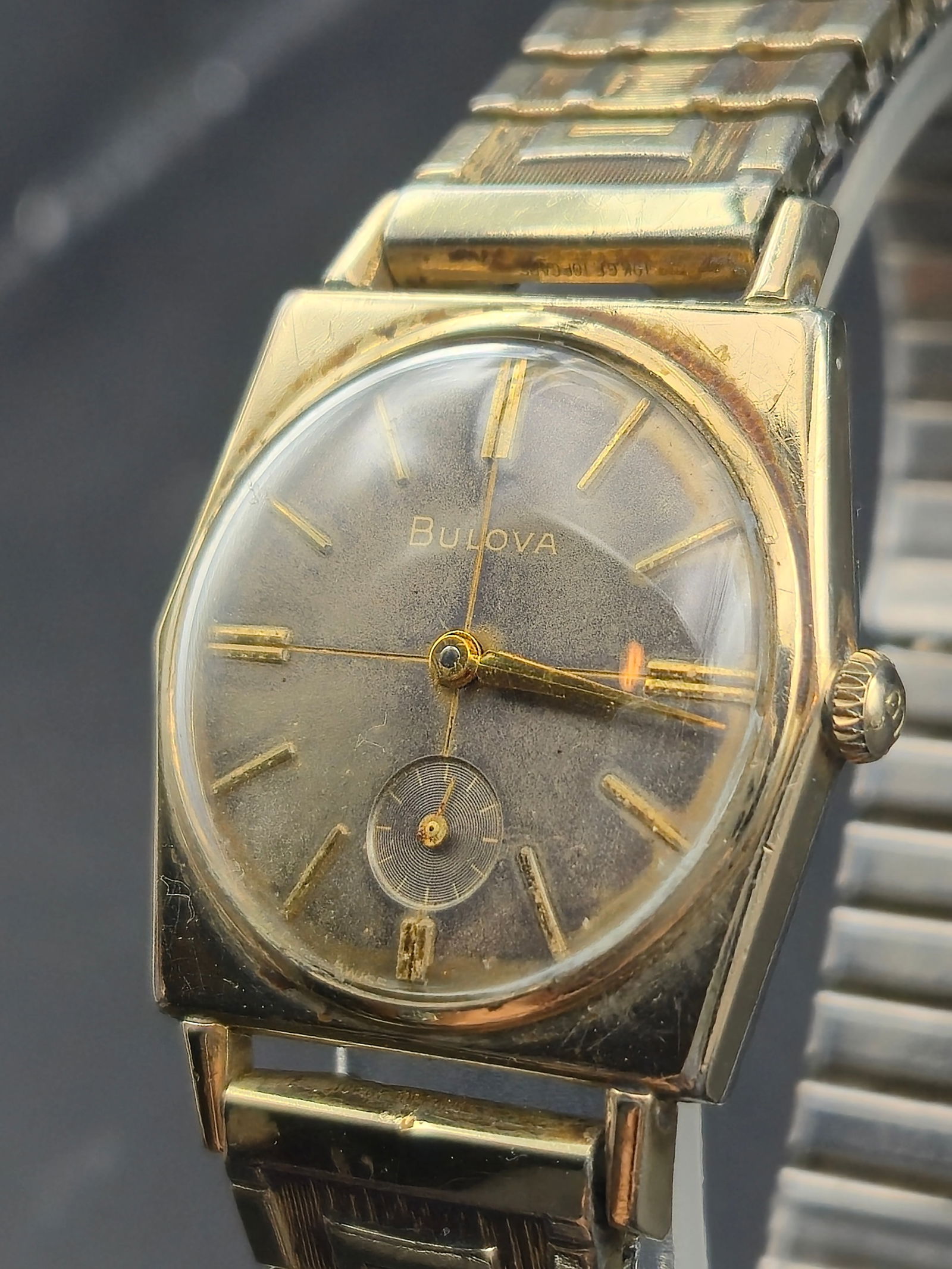 1970 Bulova 10K Gold Filled 28mm Manual Wind Watch Cal. 11AF Presentation Engraving (1 of 10)