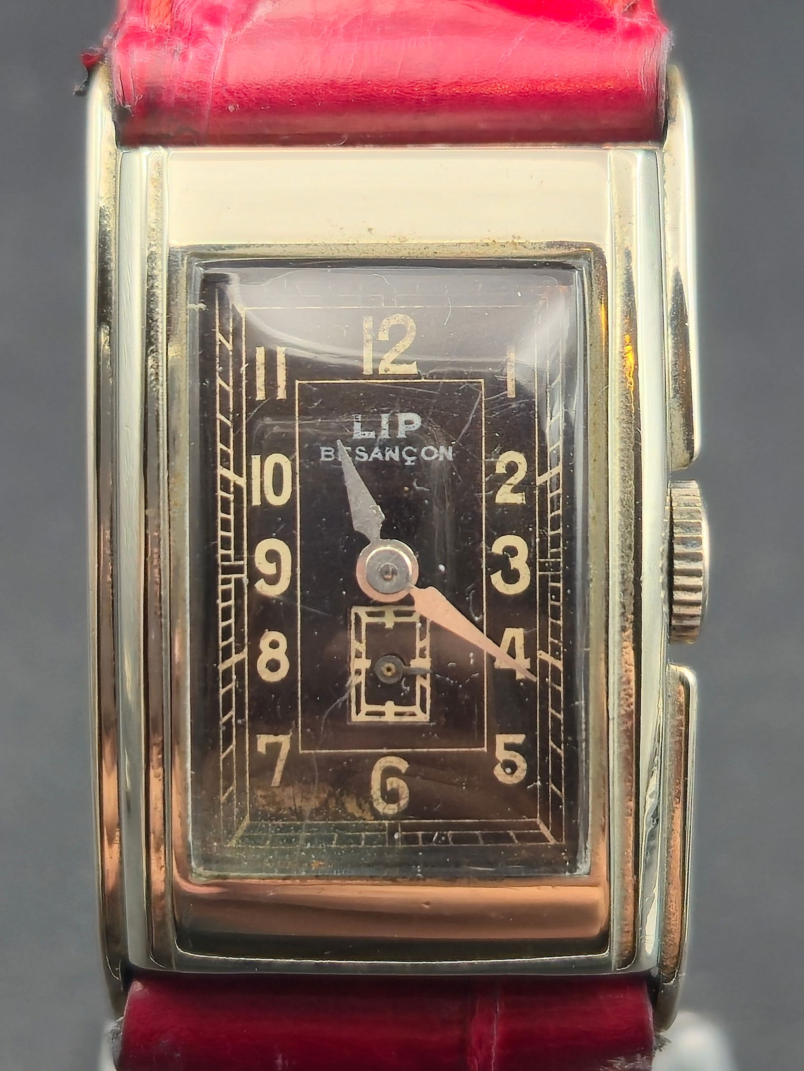 1930s LIP T18 Besançon Rectangular Art Deco Wristwatch 23mm – Late Pre-War Serial 900000 – Runs (1 of 10)