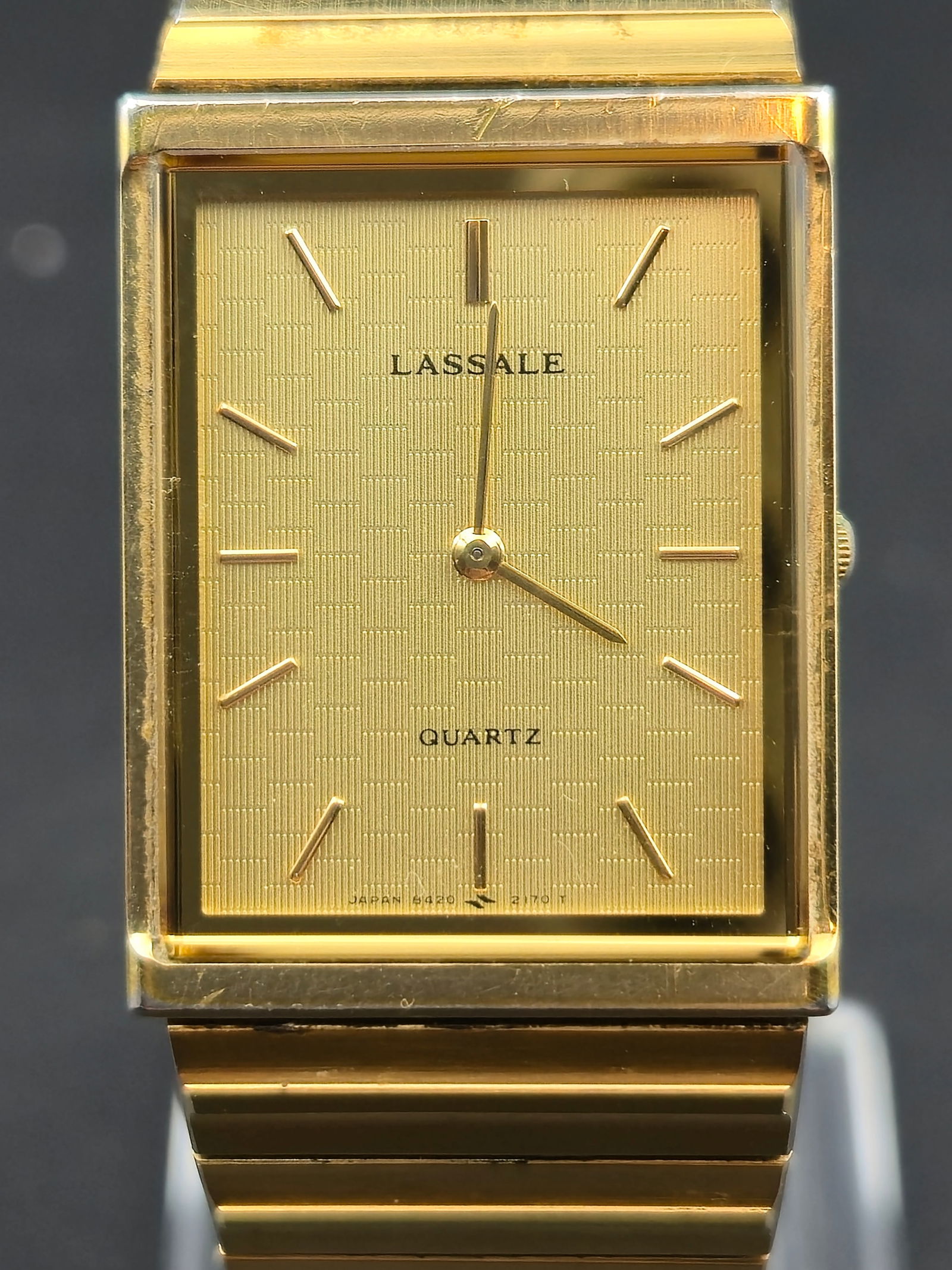 Seiko Lassale 8420-6709 “Ultra-Slim Gold Tone” Quartz Dress Watch 23 mm (1980s, Full Set) (1 of 11)