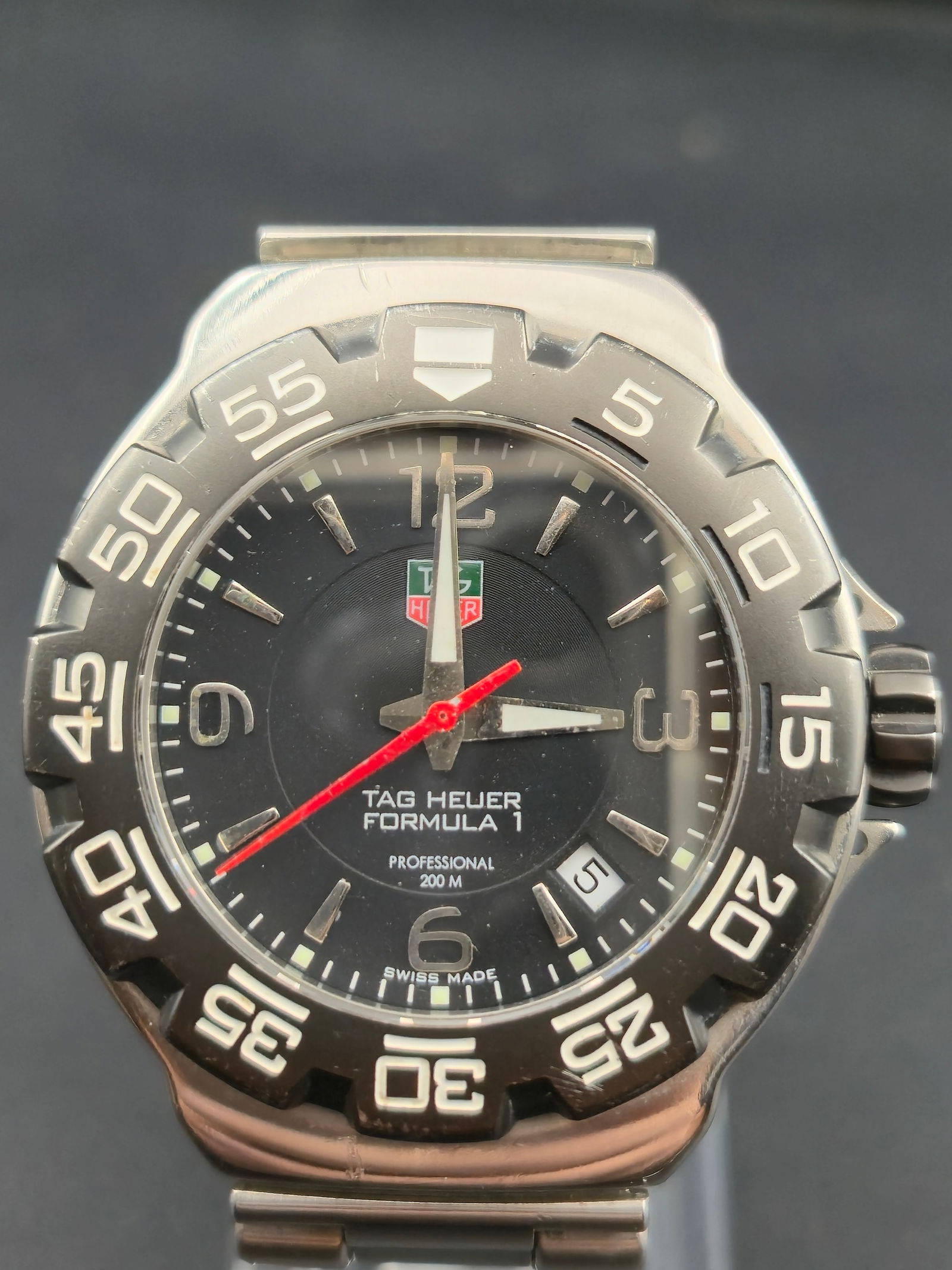 TAG Heuer Formula 1 Professional 200 M WAC1110 Stainless Steel 40 mm – Runs (1 of 10)