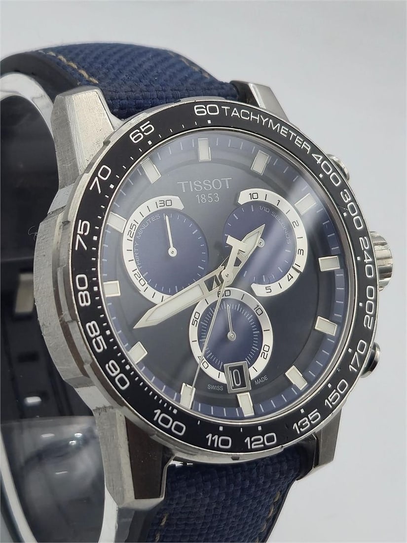 Tissot Supersport Chronograph Quartz (1 of 15)