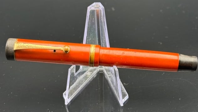 Parker Duofold Jr Fountain Pen 1920's Antique Lucky Curve Orange: In very good condition for the age needs detailed cleaning