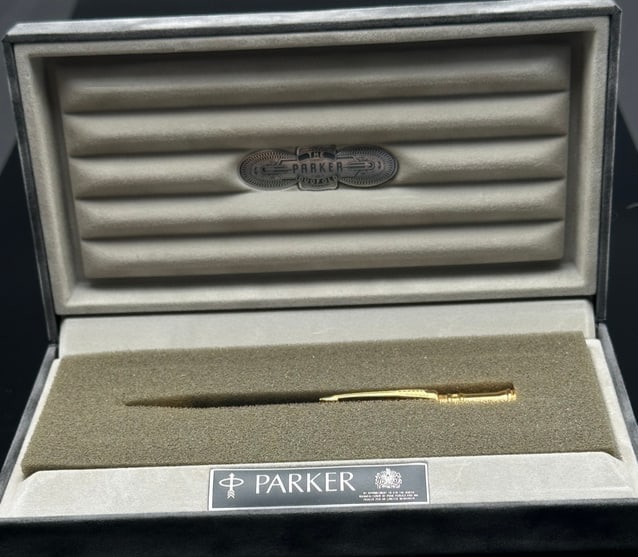 Vintage Parker Marbled Burgundy Ballpoint Pen with Gold Trim in Original Box (1 of 12)