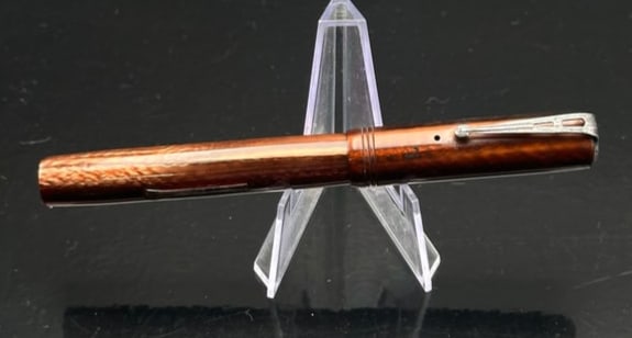 Vintage Esterbrook Fountain Pen with 2556 Fine Writing Nib – Brown Chased Barrel (1 of 6)