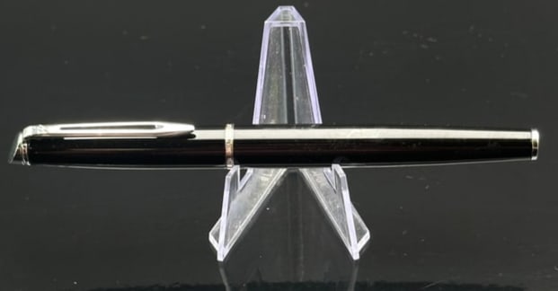 Waterman Paris Fountain Pen – Black with Chrome Trim, Medium Nib (1 of 6)