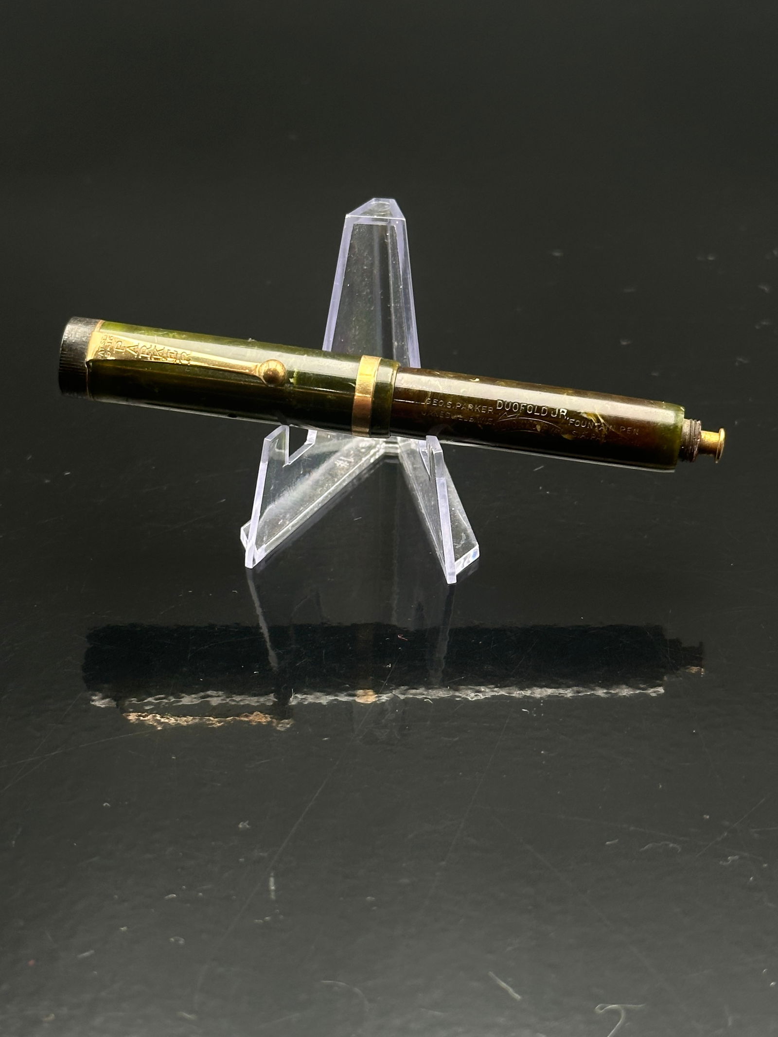 Vintage Parker Duofold Jr. “Lucky Curve” Fountain Pen – Green Marble, Gold Trim, USA (1 of 12)