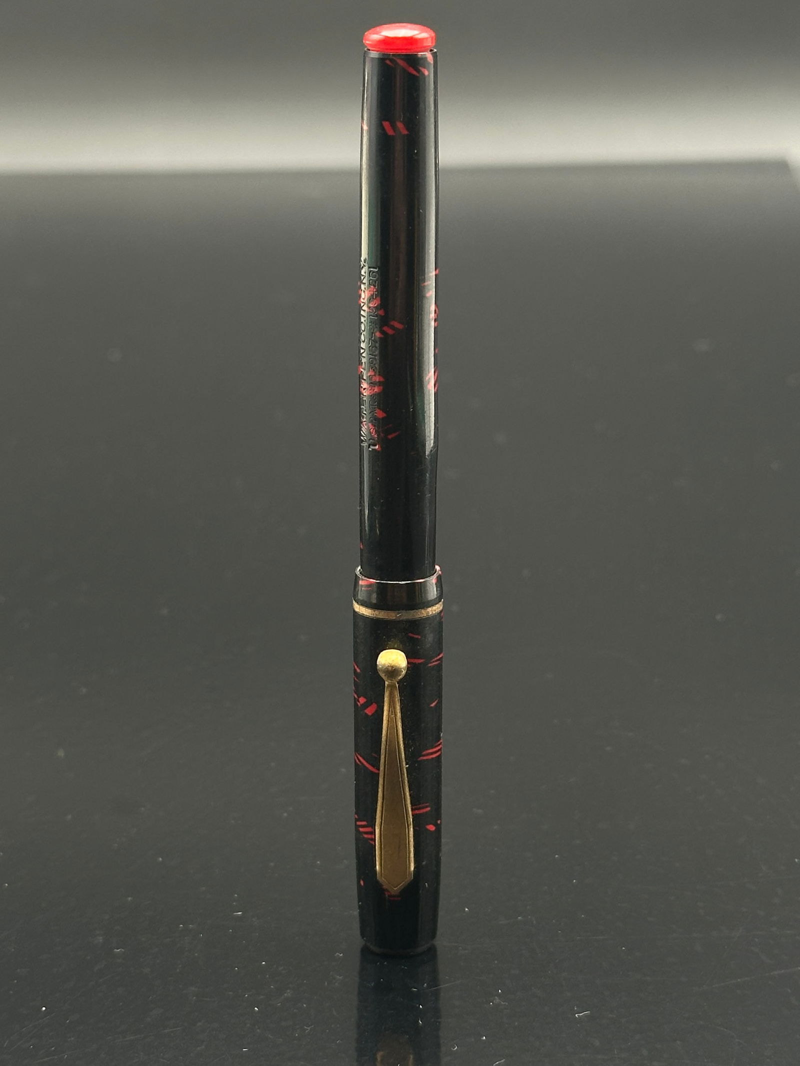 Antique Waterman Red Ripple Fountain Pen – Early U.S. Patent Model, c.1913–1920 (1 of 9)