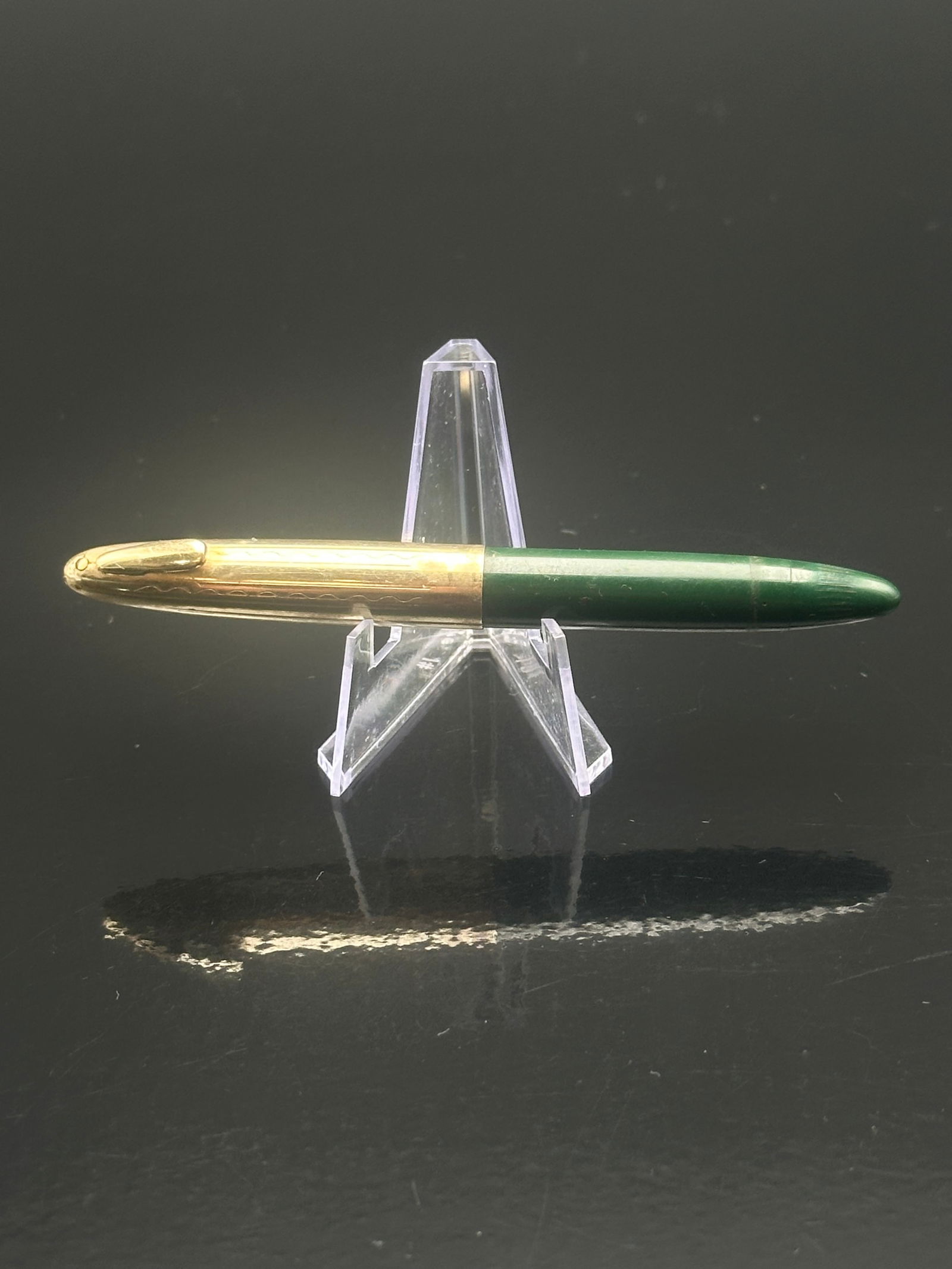 Vintage Sheaffer 14K Gold Nib Fountain Pen – Green Barrel, Gold Cap – Made in U.S.A. (Fort (1 of 10)