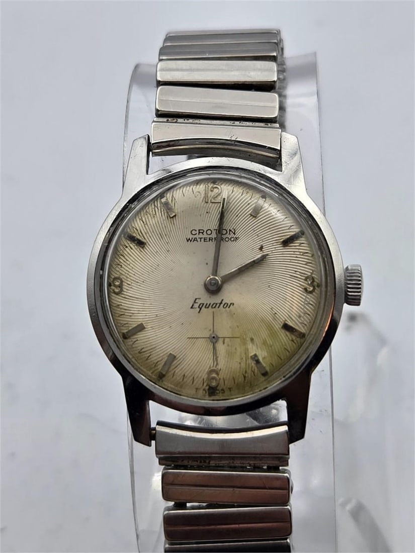 1950s croton equator 17 jewel stainless mens watch: 950s croton equator 17 jewels stainless men's watch Running! Thank you for looking at our auction. Thank you for viewing this auction. We are a dedicated team of vintage watch and antique enthusiasts