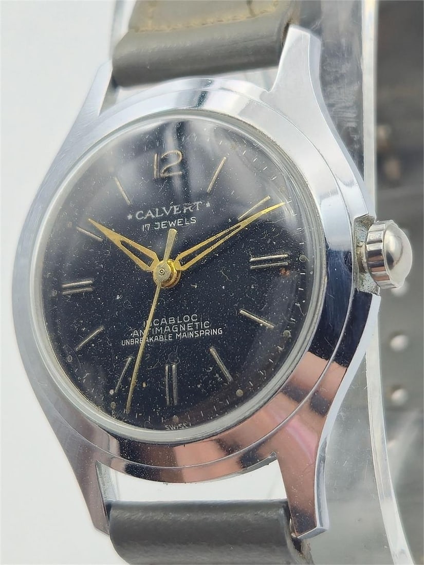 Rare vintage calvert 17J black dial mens watch: Rare Vintage Calvert 17J Black Dial Men’s Watch – RunningThank you for viewing this auction. We are a dedicated team of vintage watch and antique enthusiasts with years of experience in collecting